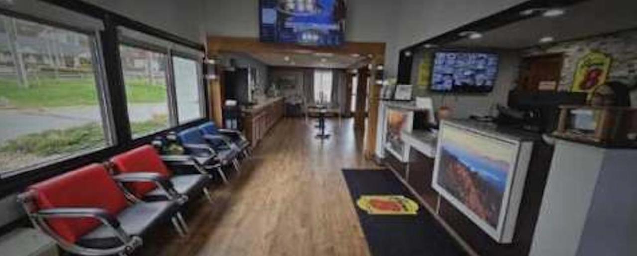 Super 8 by Wyndham Asheville/Biltmore photo 17