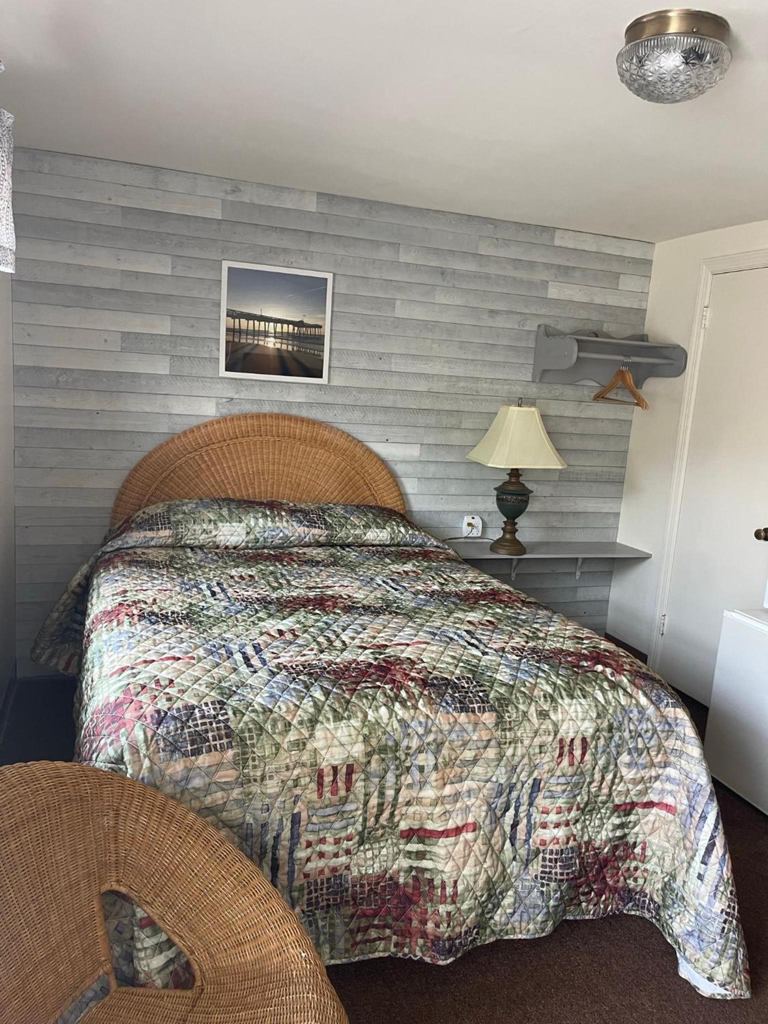 Boulevard Motel photo 18