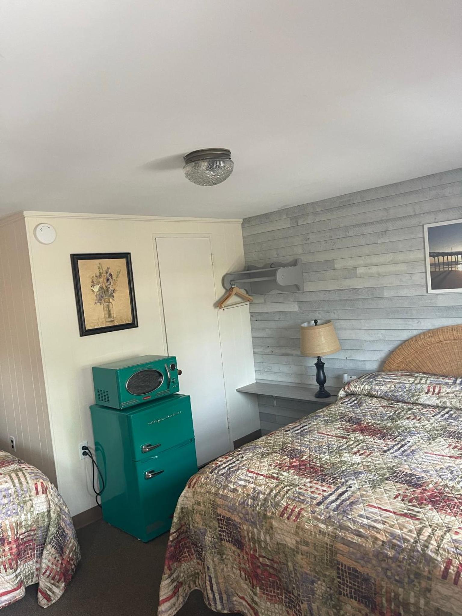 Boulevard Motel photo 19