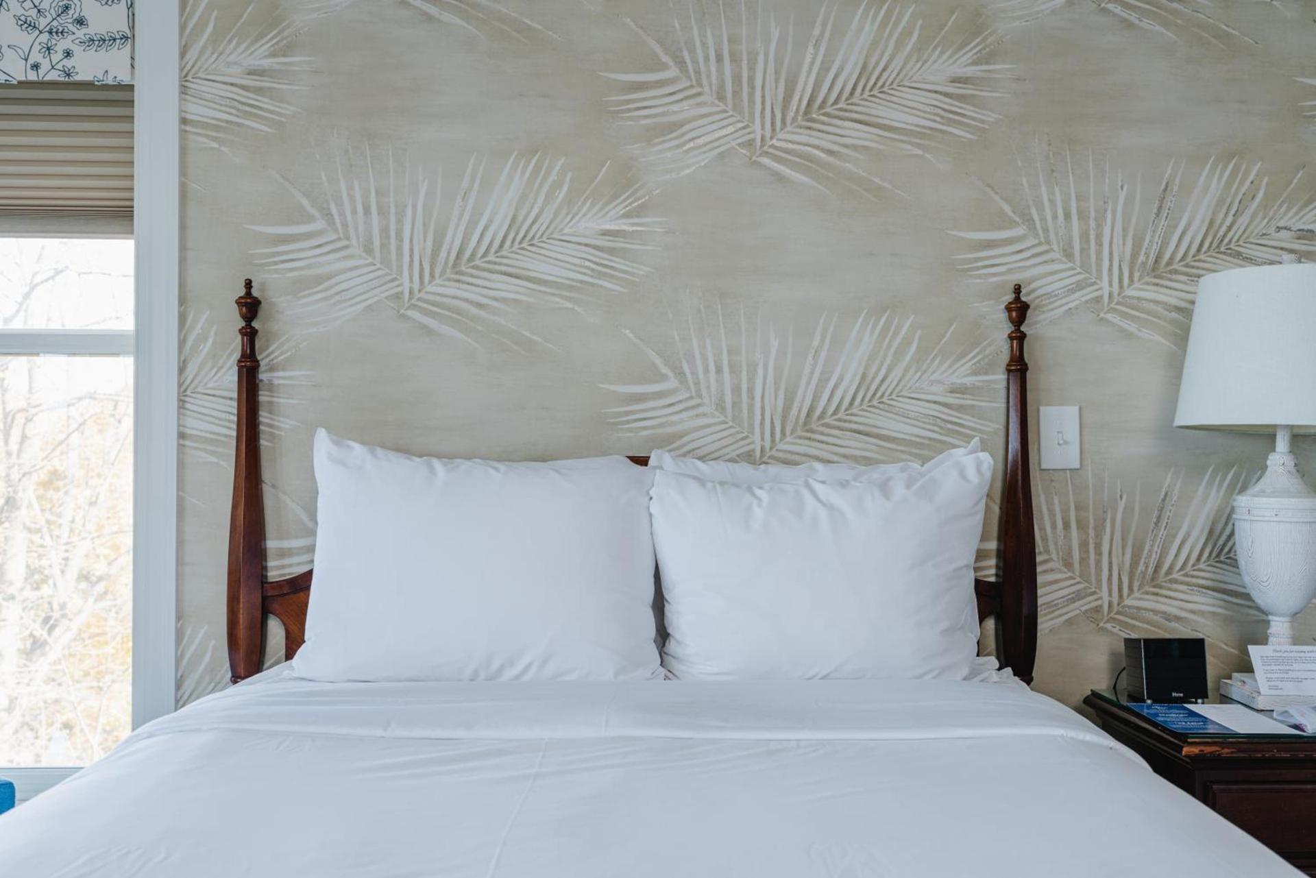 The Geneva Inn photo 30