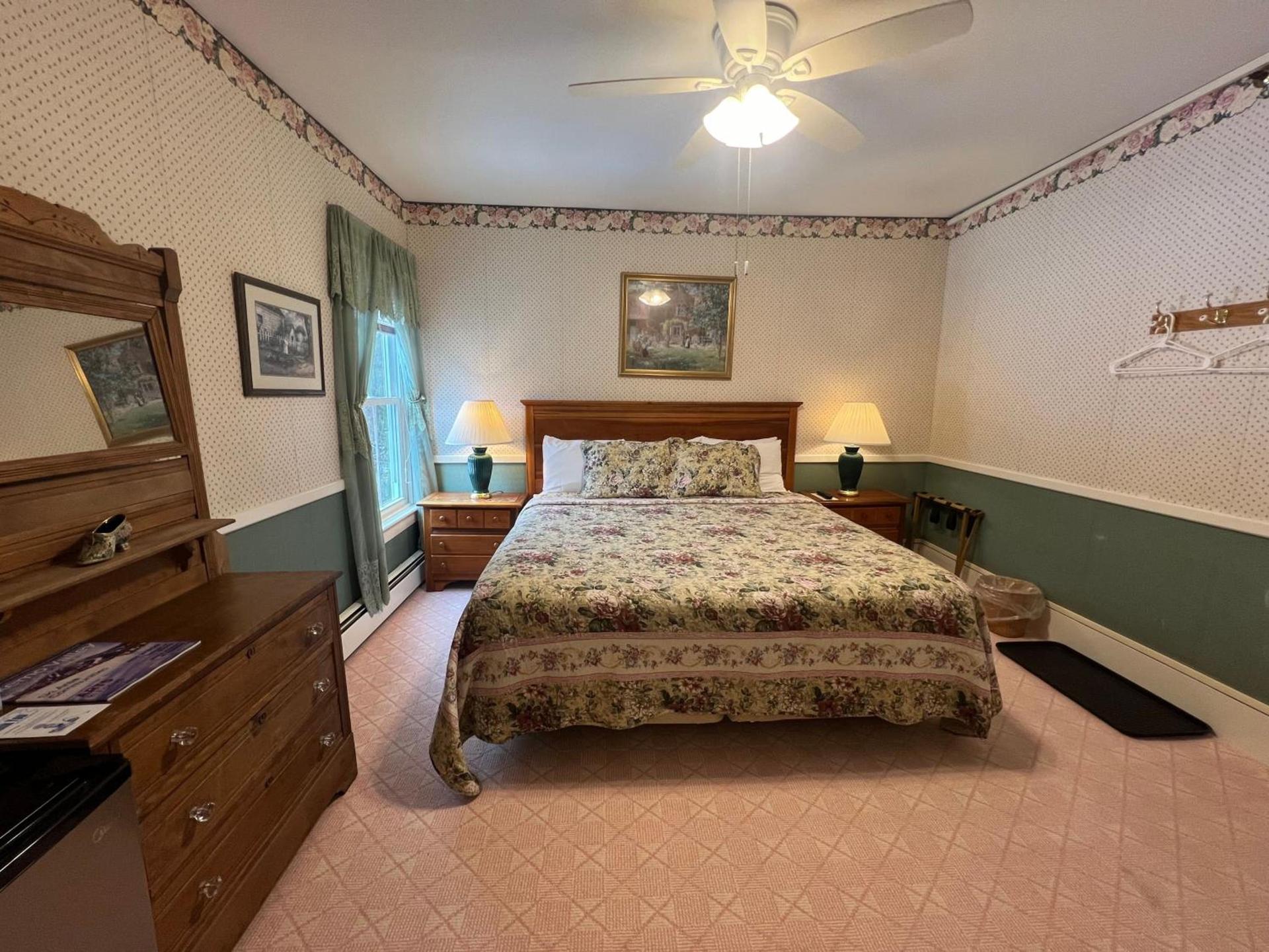 Echo Lake Inn photo 60