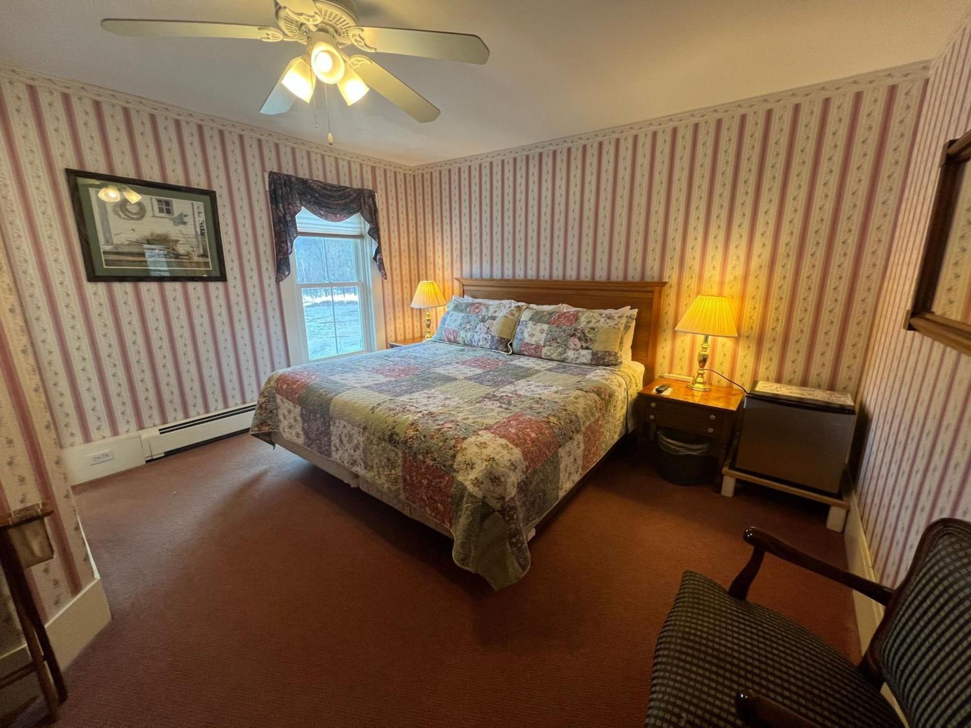 Echo Lake Inn photo 99