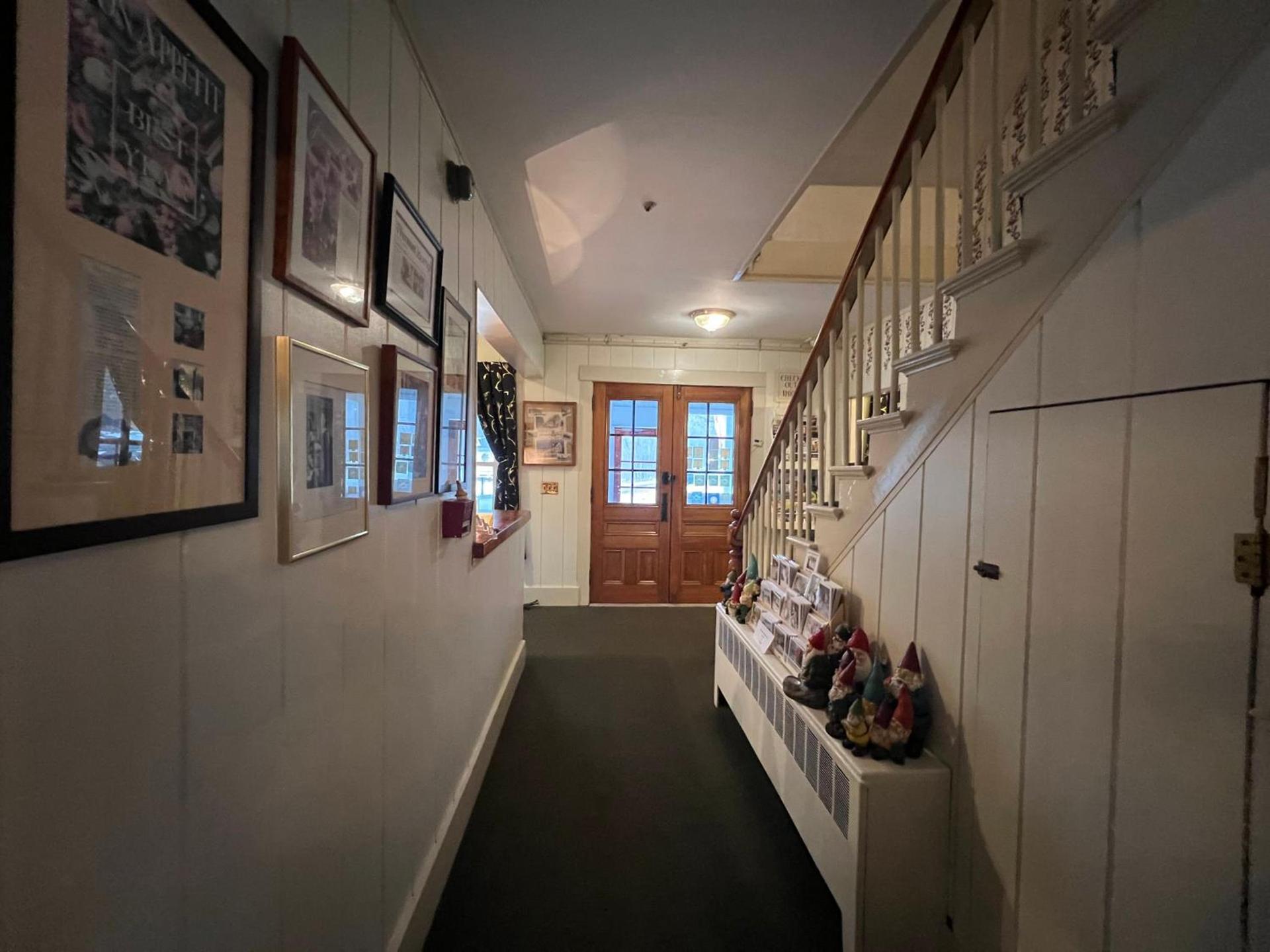 Echo Lake Inn photo 34