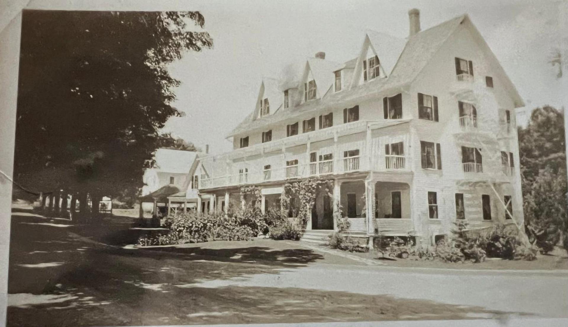 Echo Lake Inn photo 10