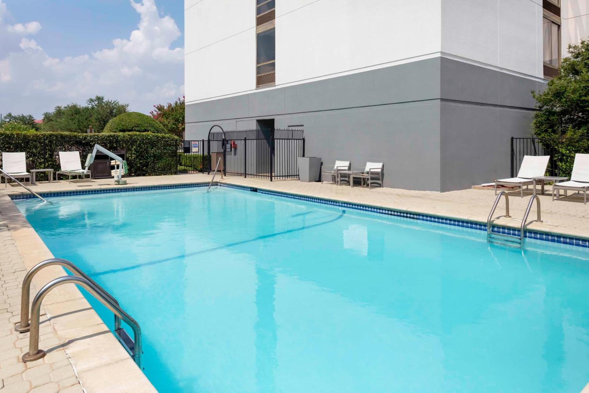 Hyatt Place-Dallas/Arlington photo 2