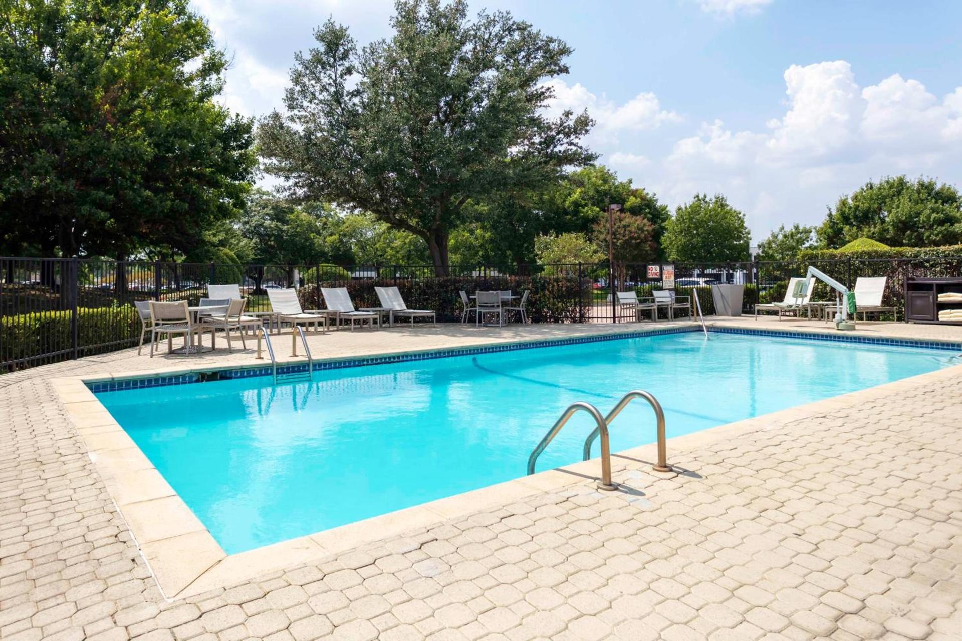 Hyatt Place-Dallas/Arlington photo 3