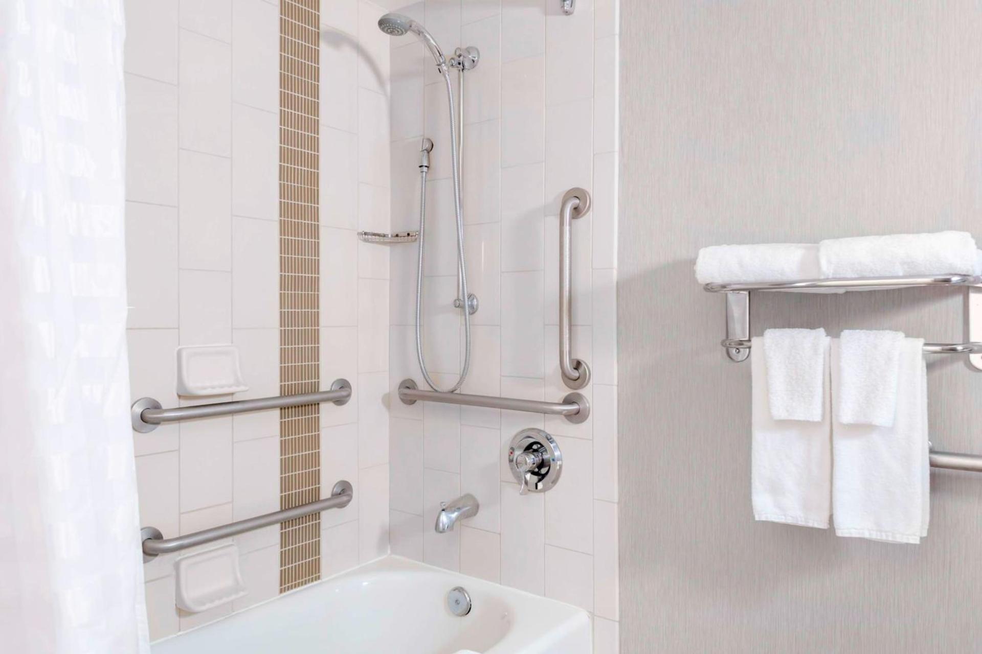 Hyatt Place-Dallas/Arlington photo 4