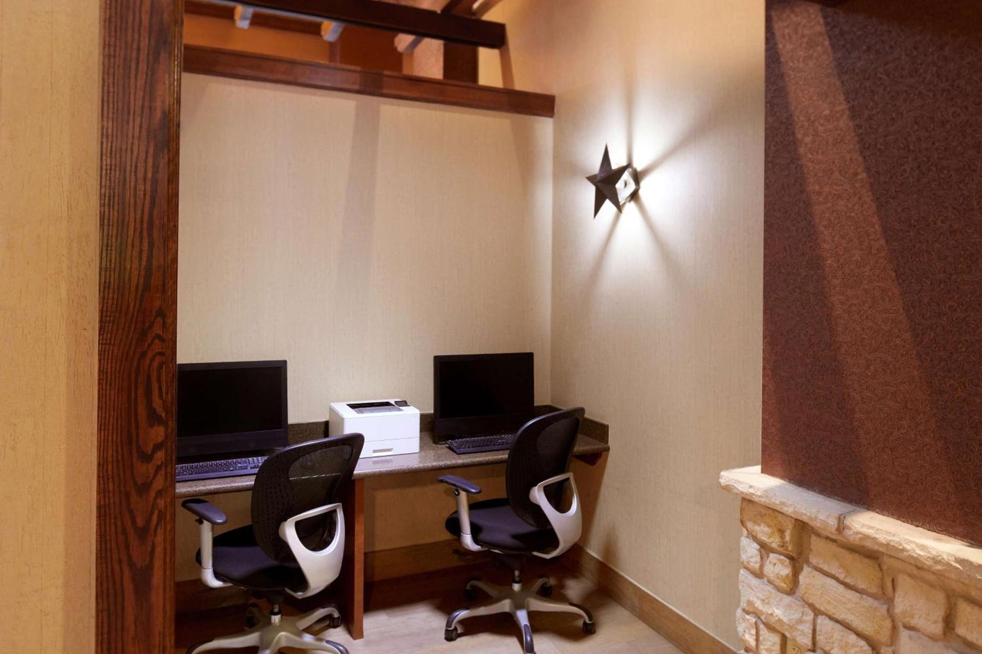 Hyatt Place Fort Worth Stockyard photo 12