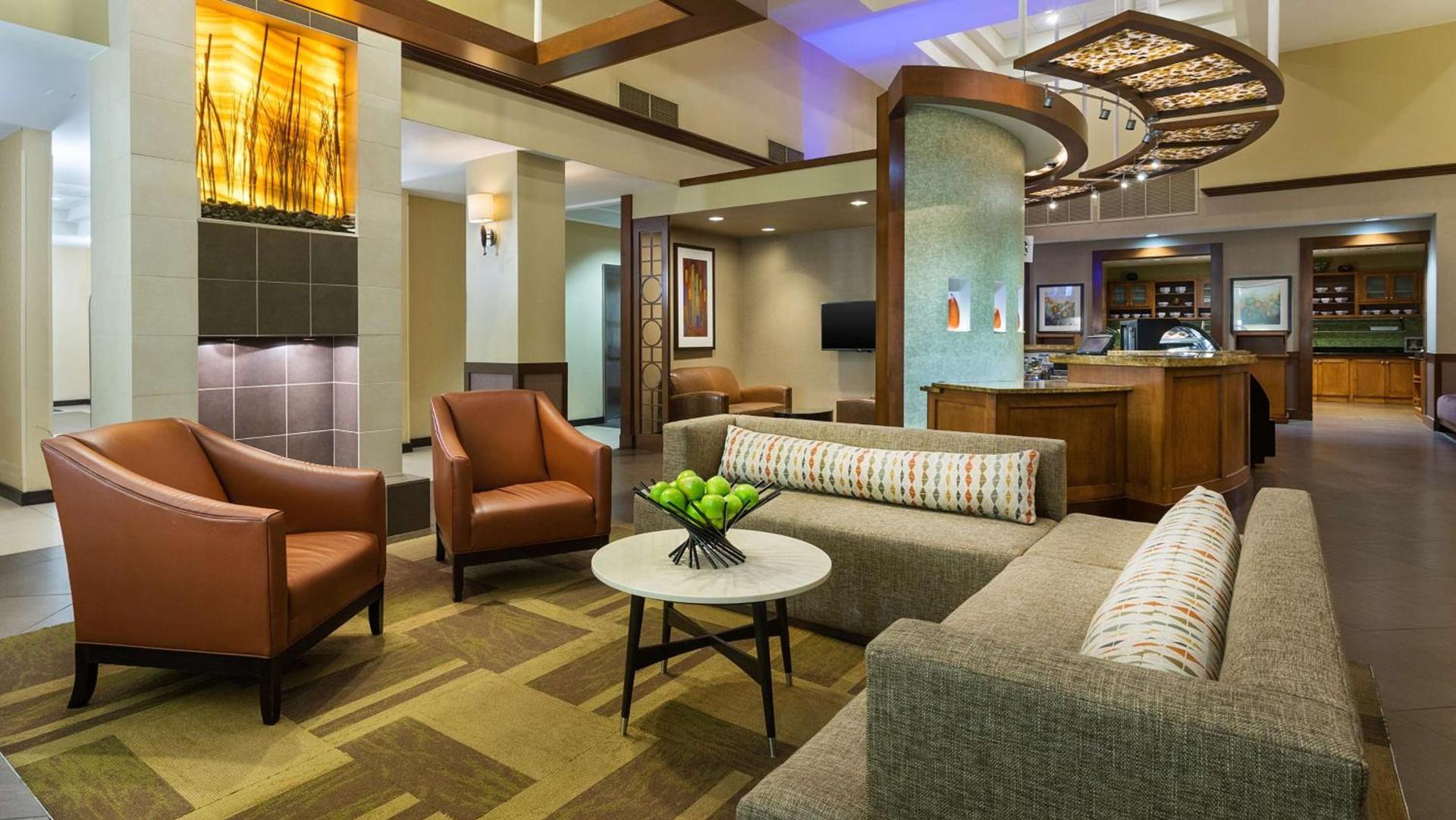 Hyatt Place Fort Lauderdale Cruise Port & Convention Center - Newly Renovated photo 17