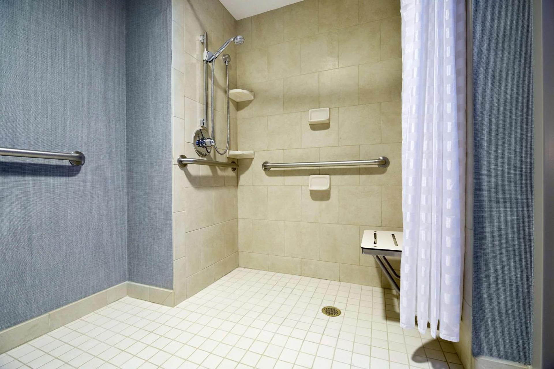 Hyatt Place Grand Rapids South photo 22