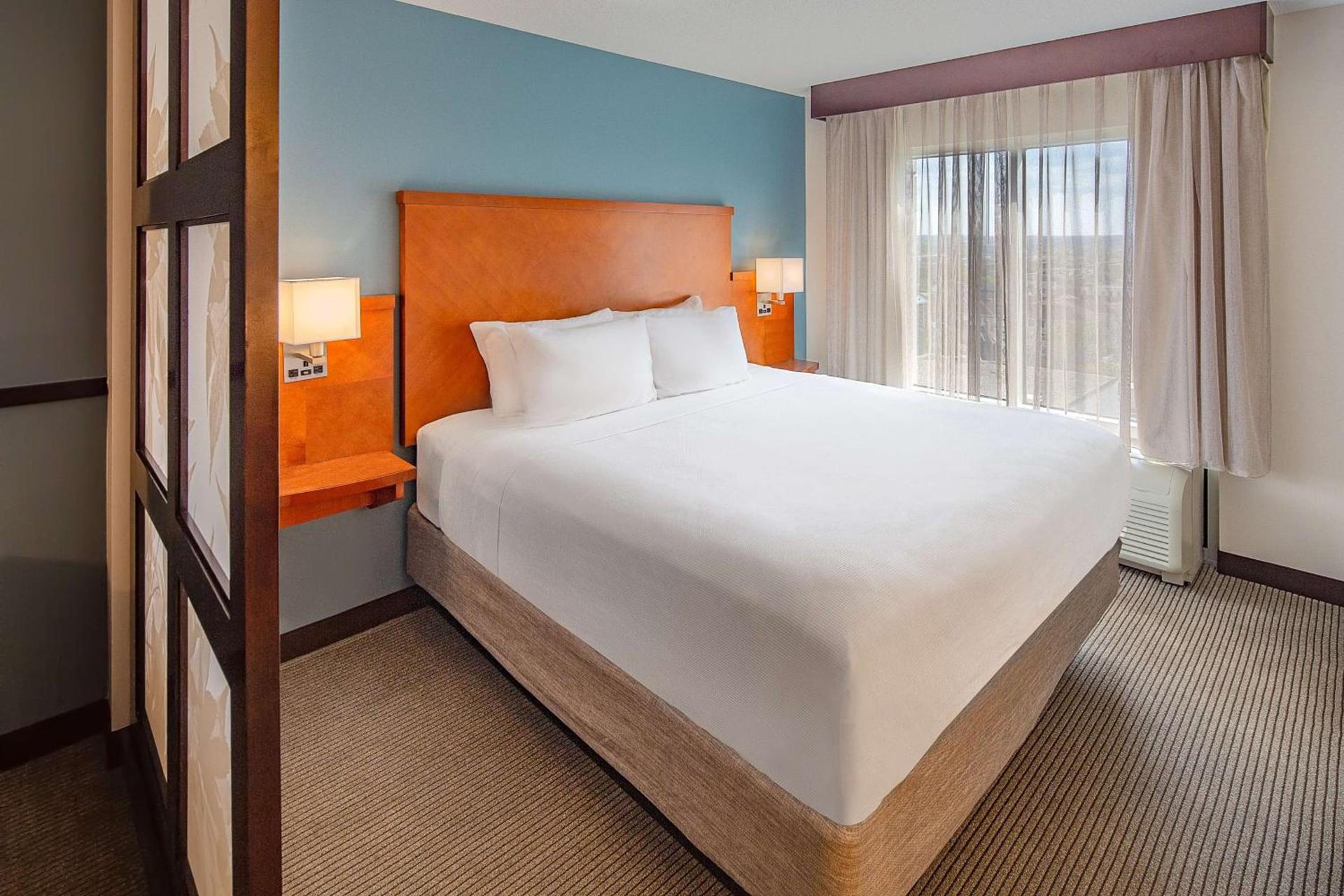 Hyatt Place Madison/Downtown photo 9