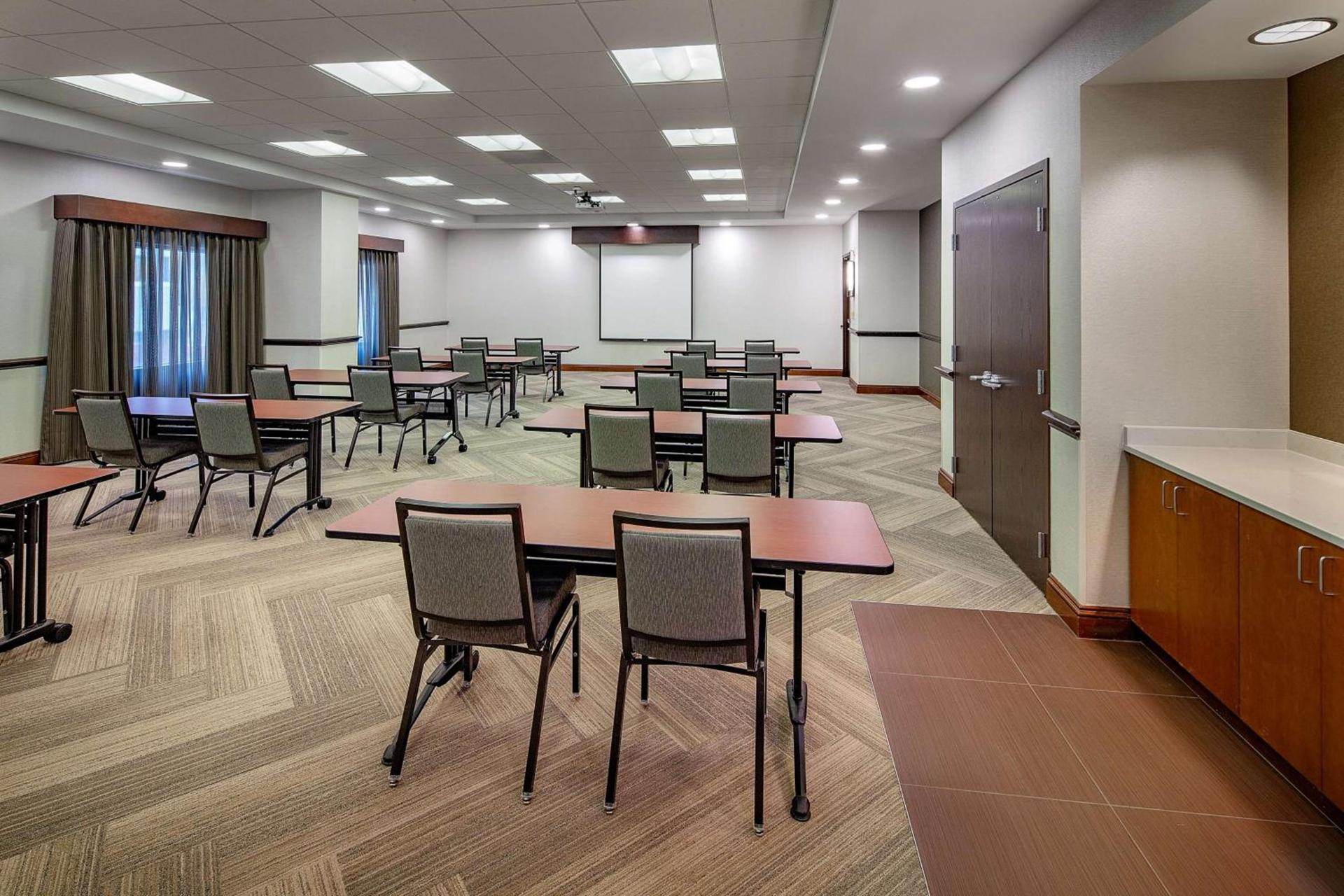 Hyatt Place Madison/Downtown photo 13