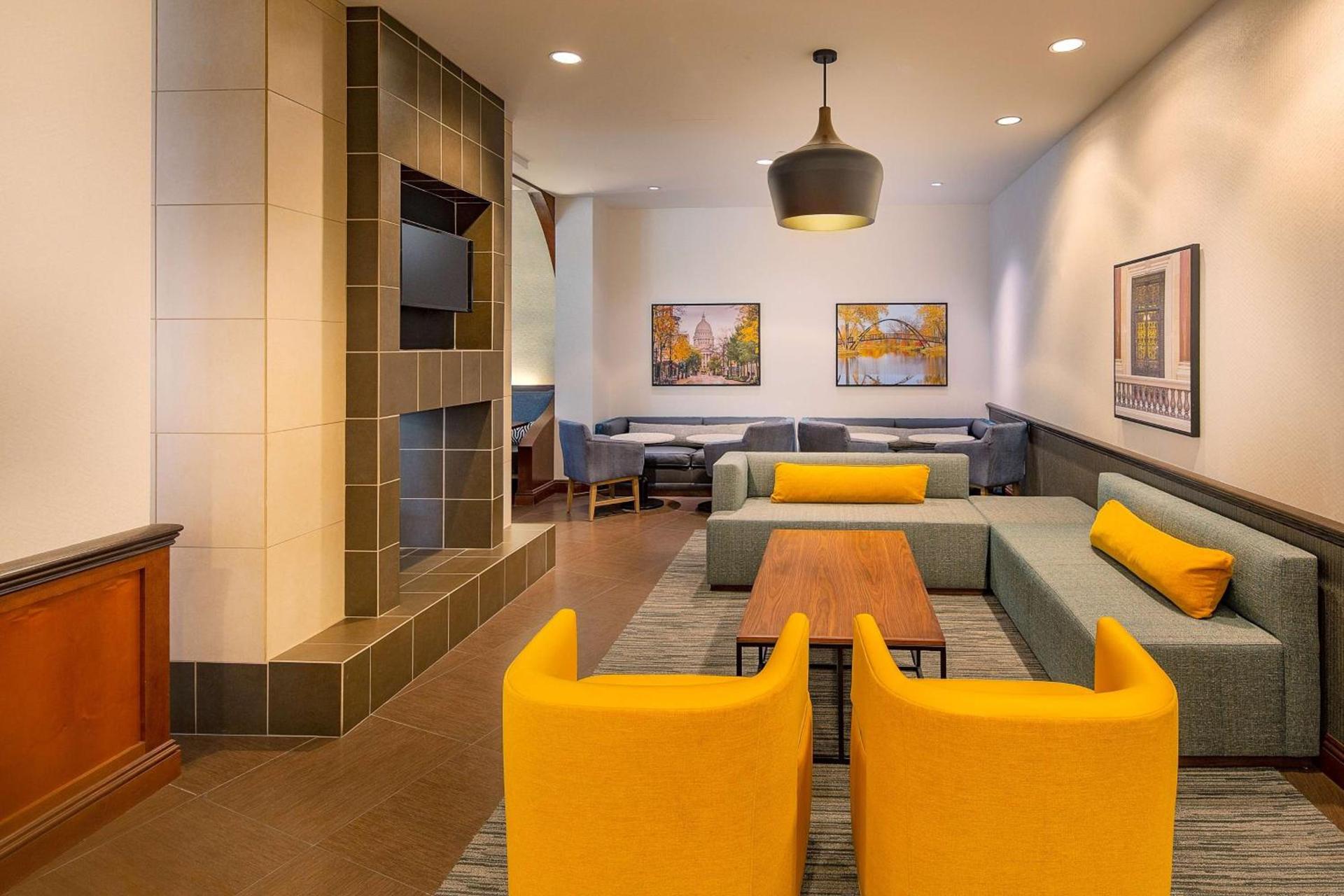 Hyatt Place Madison/Downtown photo 16