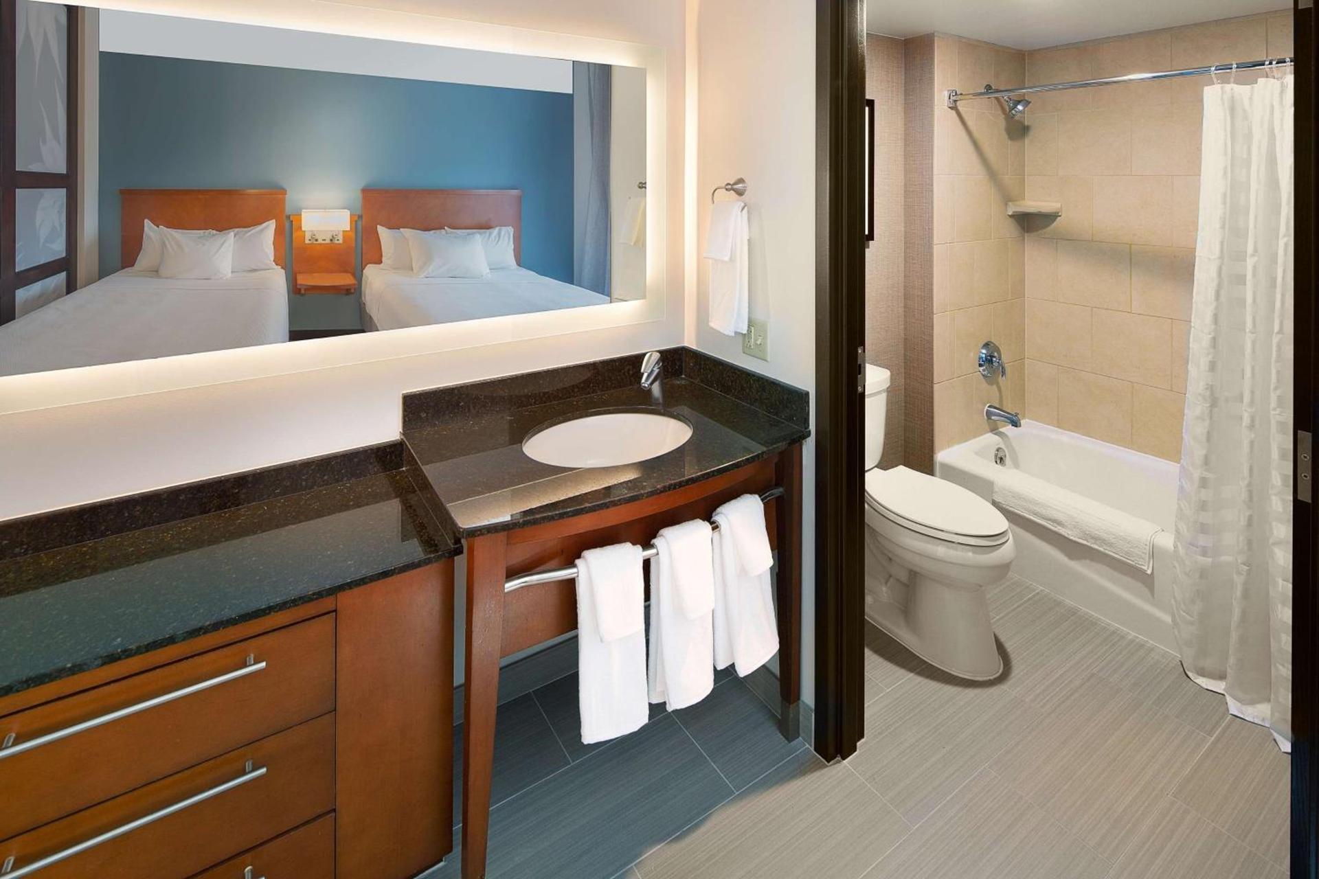 Hyatt Place Madison/Downtown photo 26