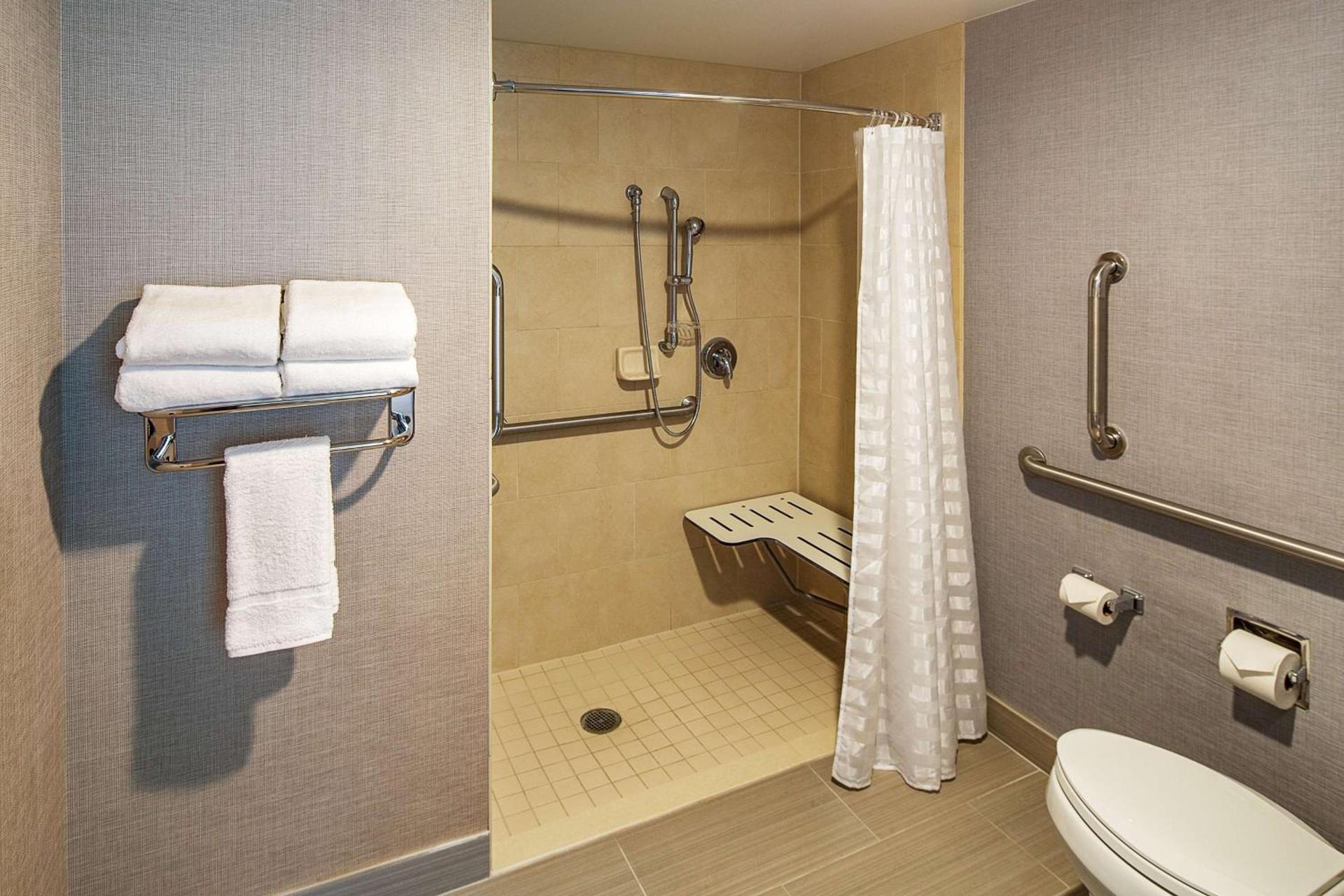 Hyatt Place Madison/Downtown photo 27