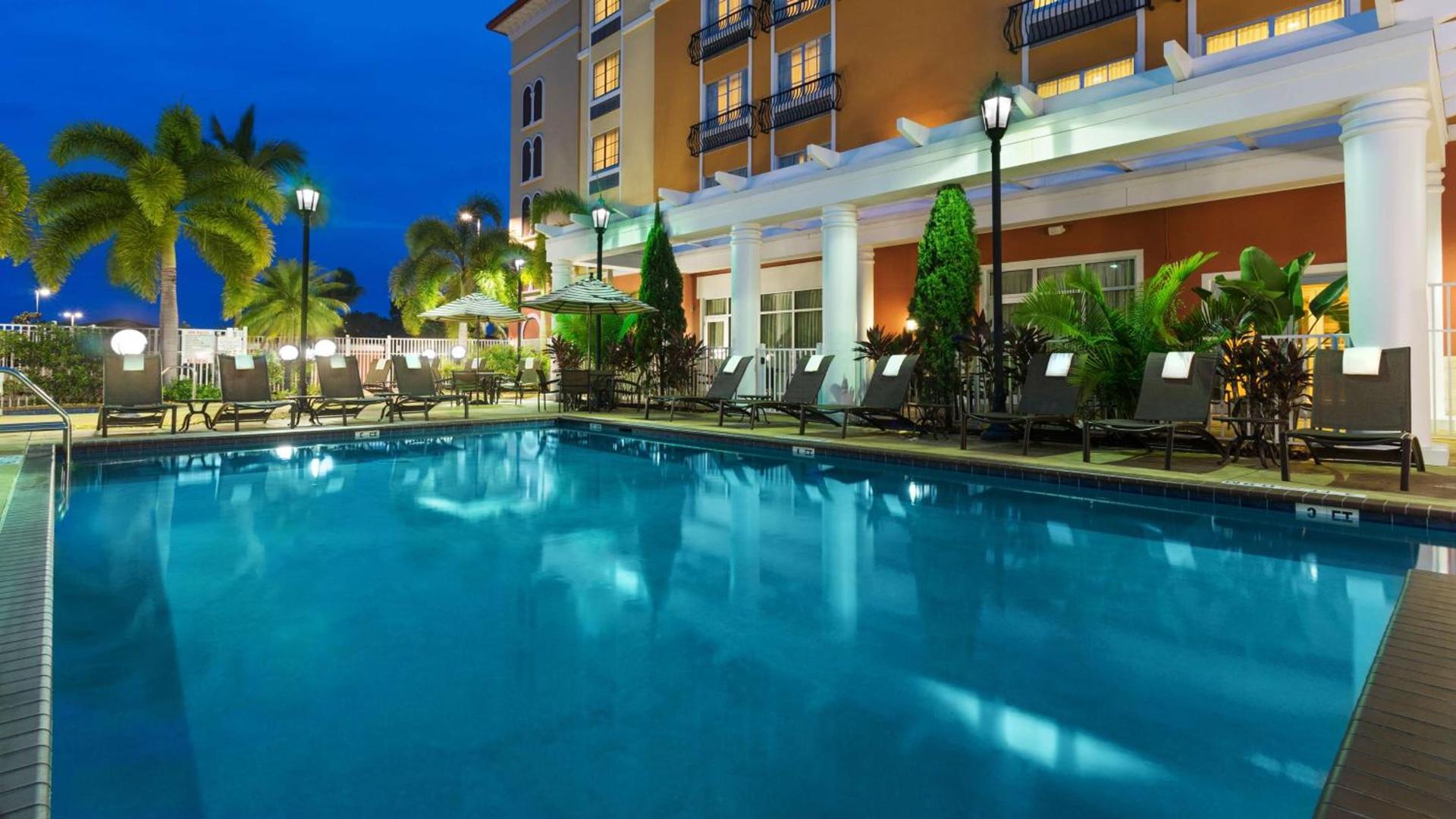 Hyatt Place Fort Myers Estero - Newly Renovated photo 39