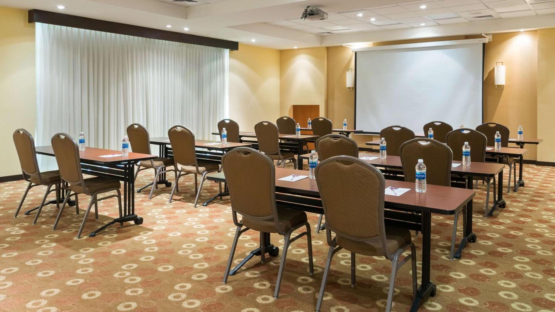Hyatt Place Fort Myers Estero - Newly Renovated photo 50