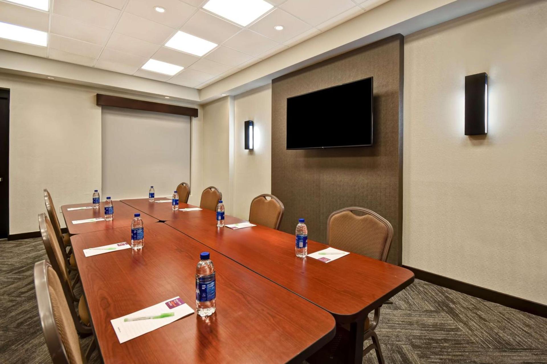 Hyatt Place Phoenix Gilbert photo 13