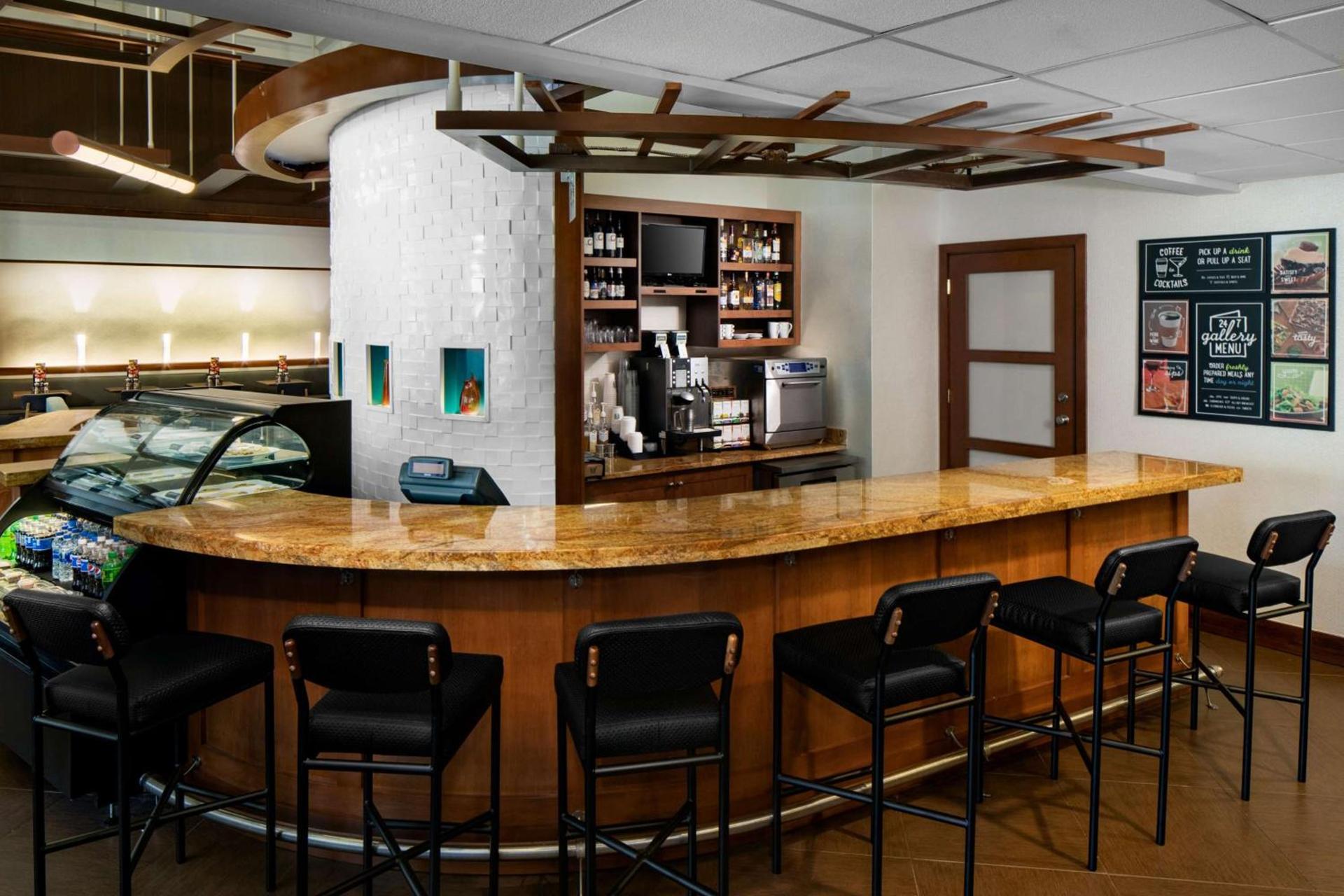 Hyatt Place Roanoke Airport / Valley View Mall photo 18