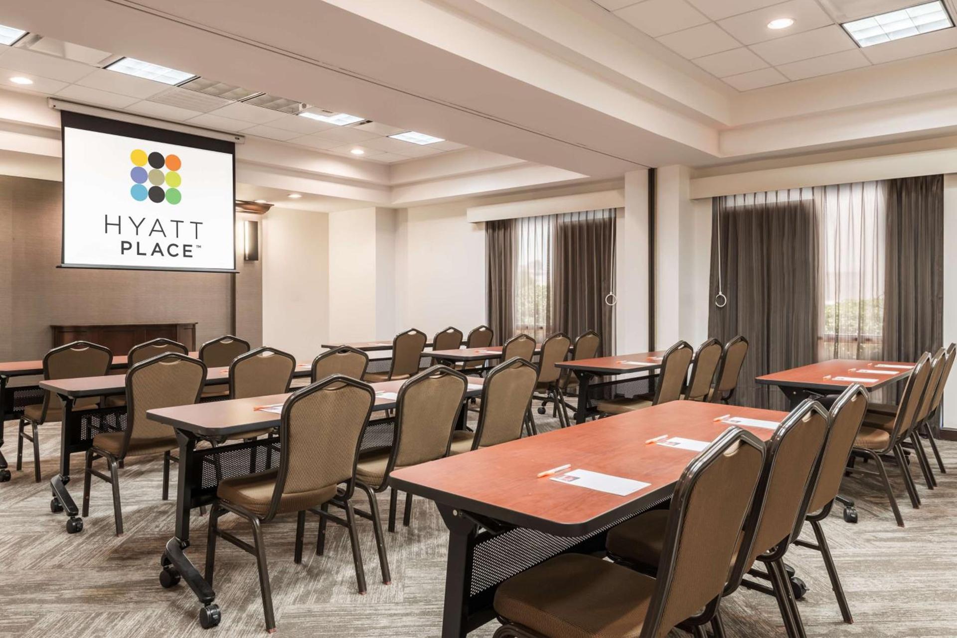 Hyatt Place Bentonville Rogers photo 17