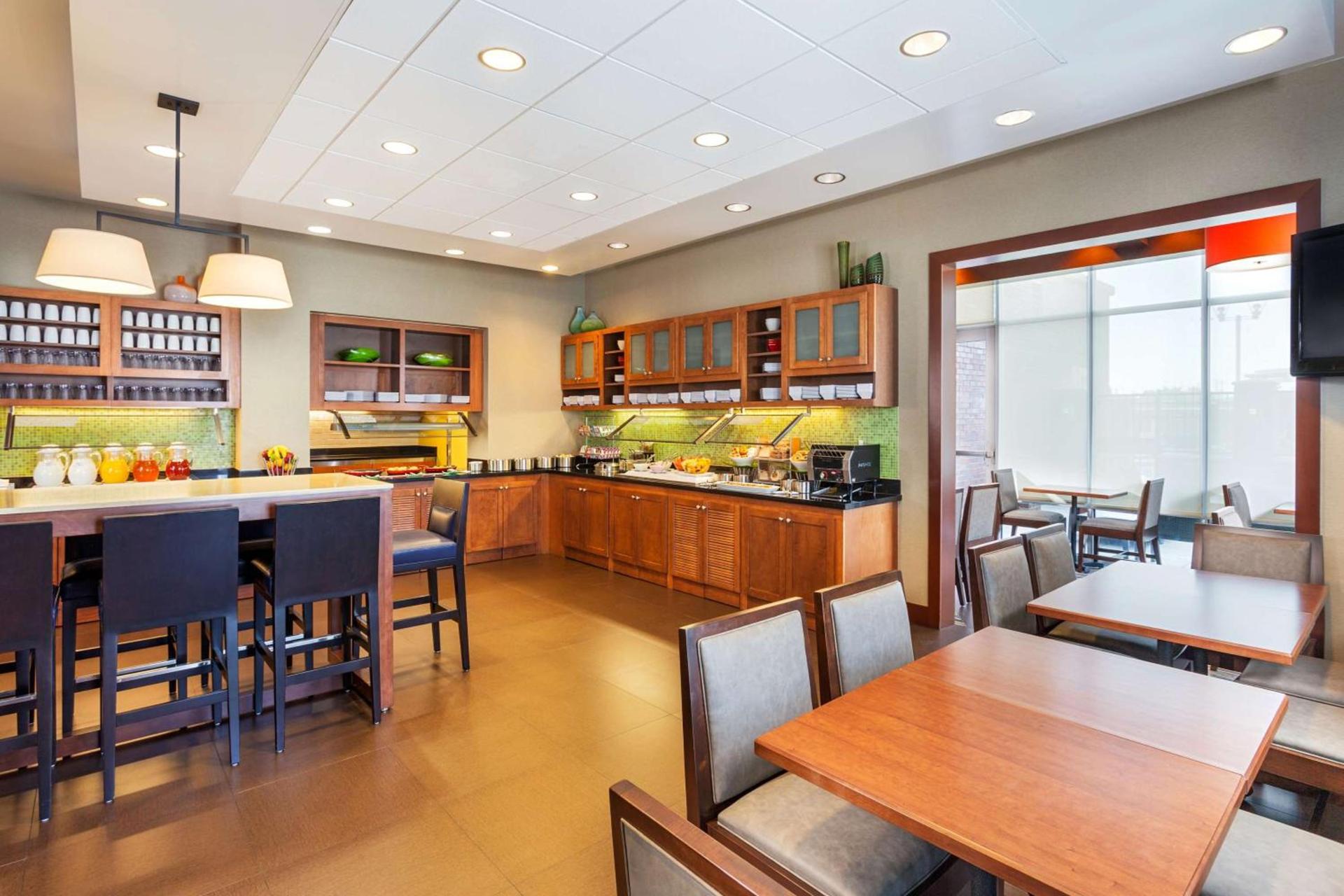 Hyatt Place Sacramento Roseville photo 19