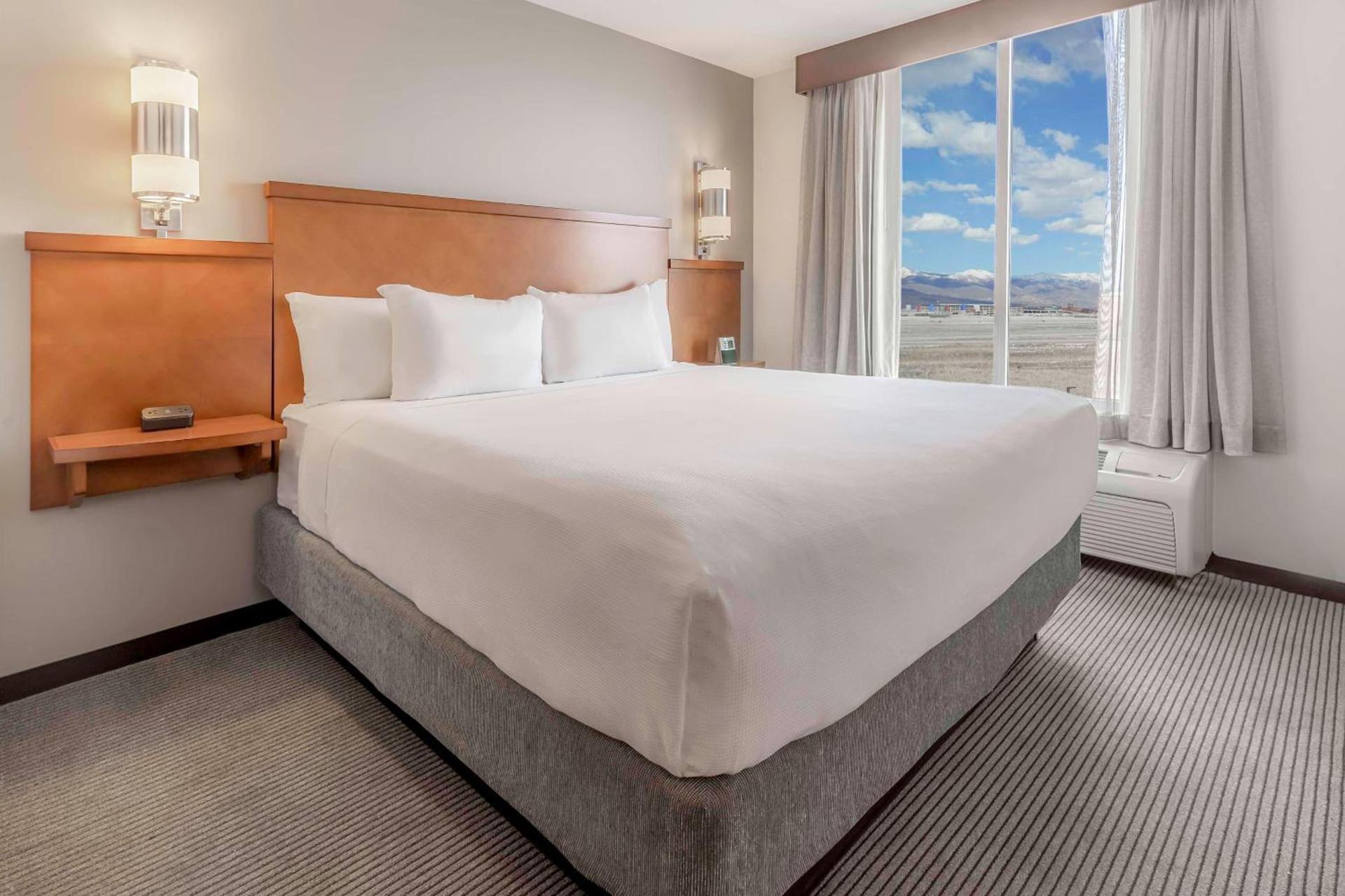Hyatt Place Salt Lake City Airport photo 4