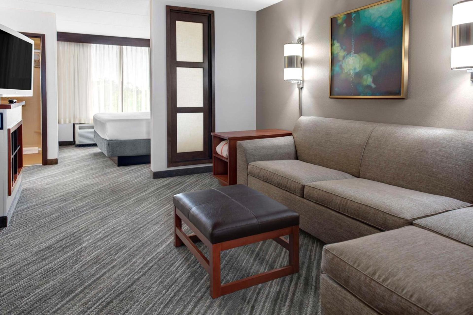Hyatt Place Tampa Busch Gardens photo 3
