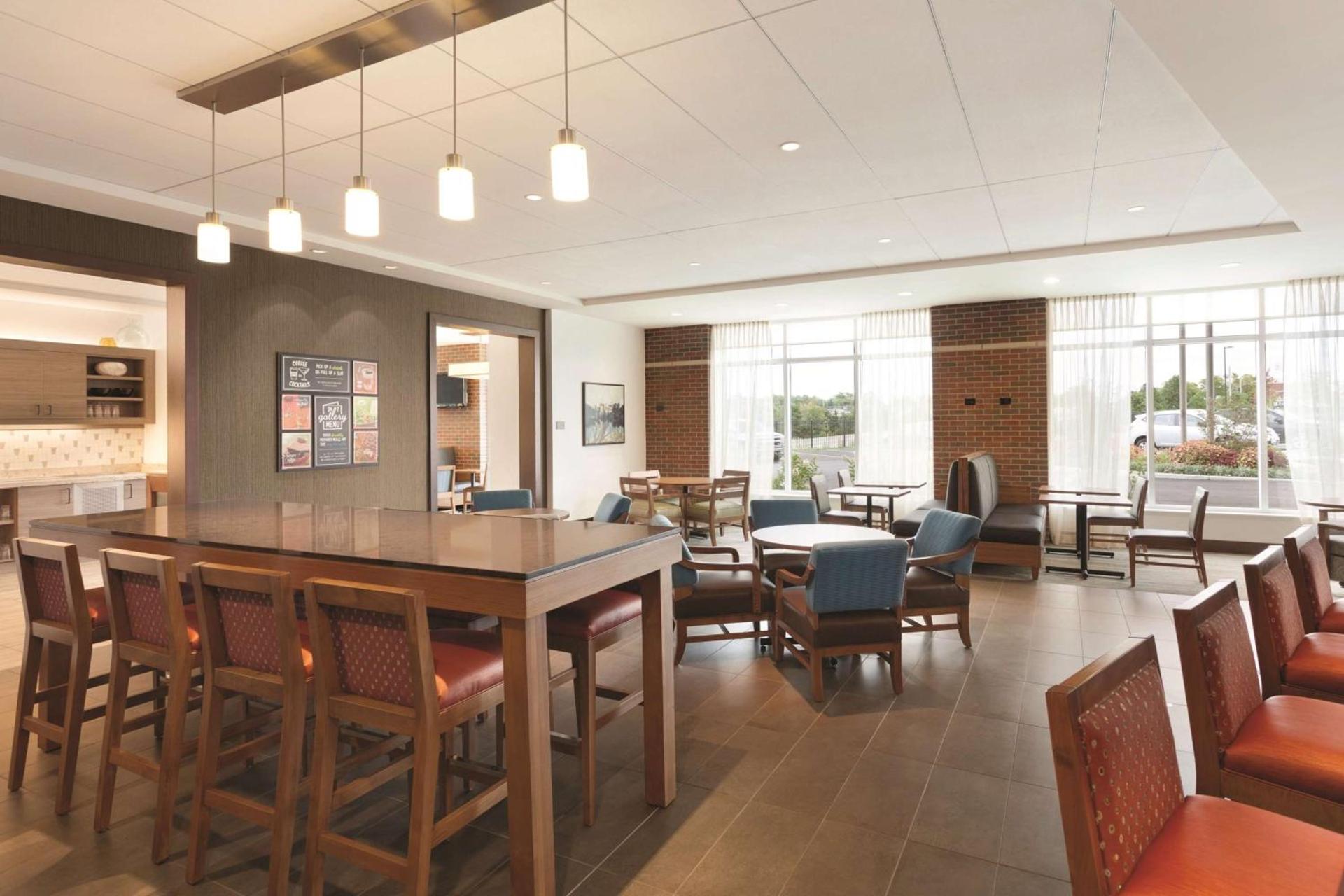 Hyatt Place Buffalo / Amherst, NY photo 4