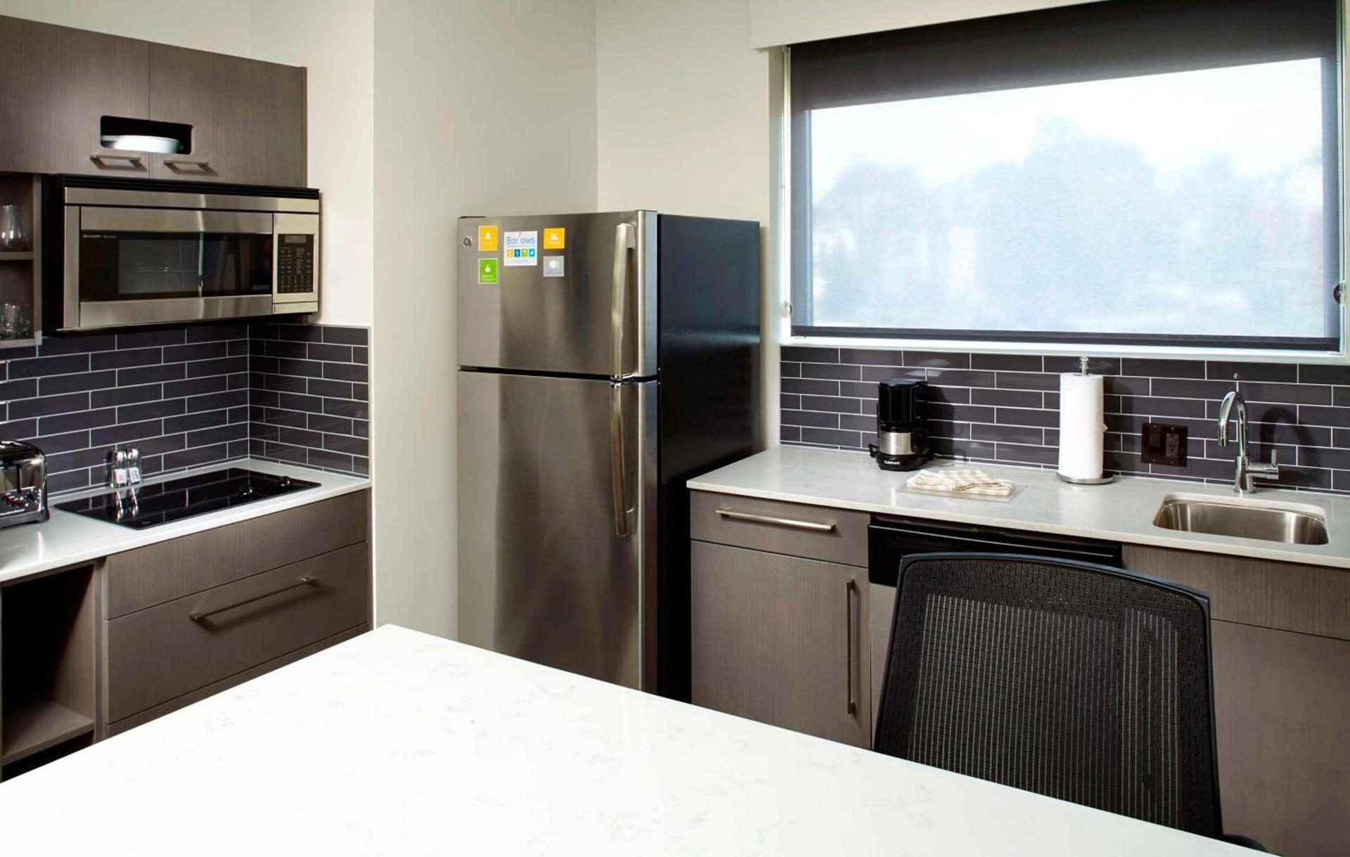 Hyatt House Pittsburgh Bloomfield Shadyside photo 12