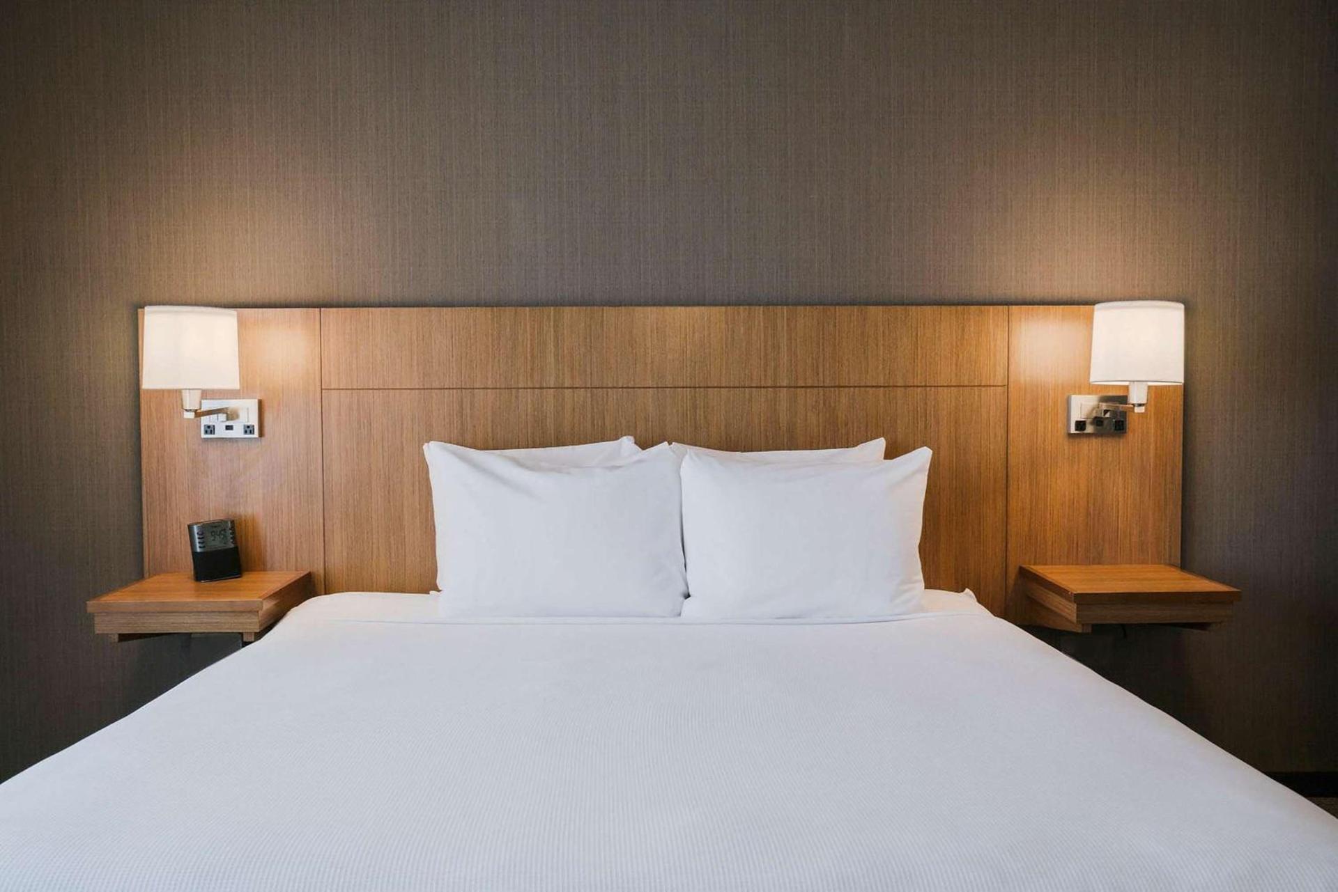 Hyatt Place Buffalo / Amherst, NY photo 24