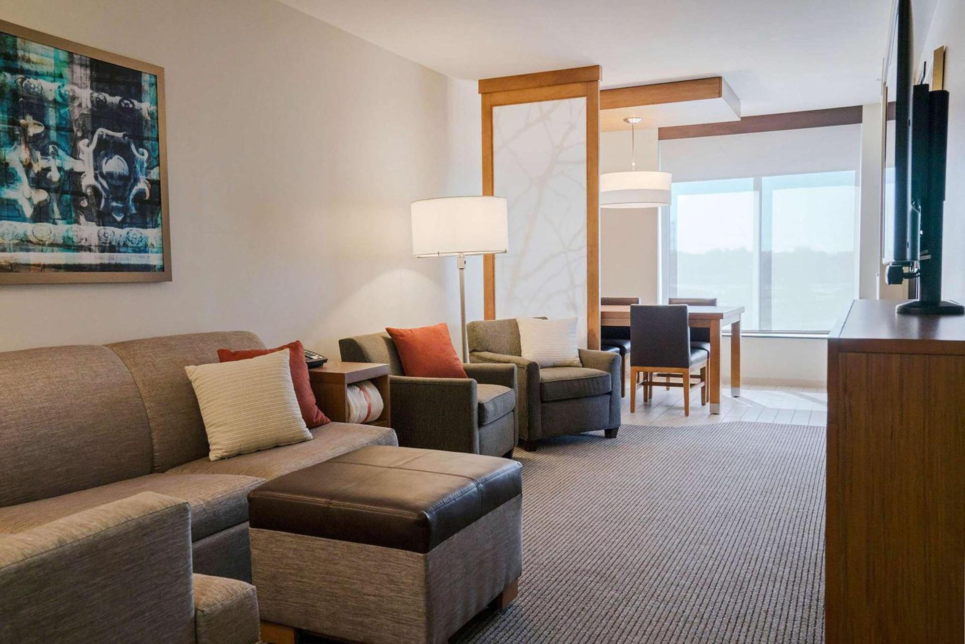 Hyatt Place Buffalo / Amherst, NY photo 30