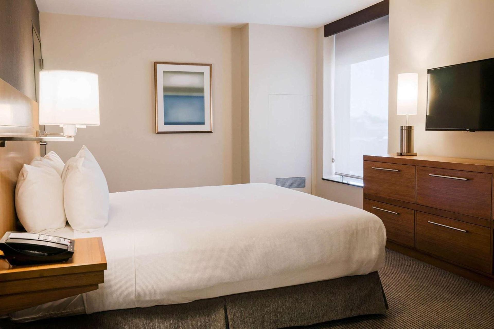 Hyatt Place Buffalo / Amherst, NY photo 31