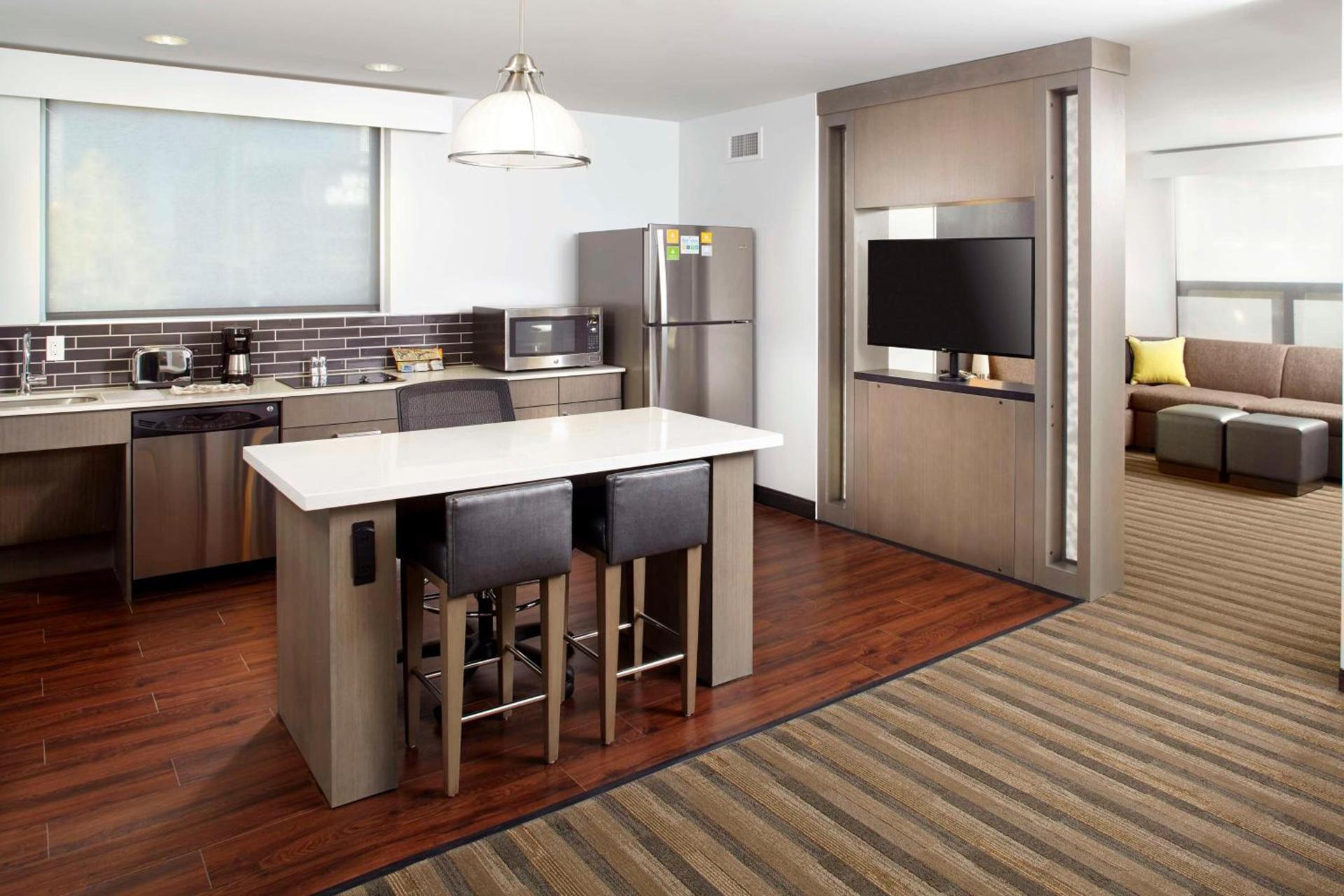 Hyatt House Denver Lakewood Belmar photo 22