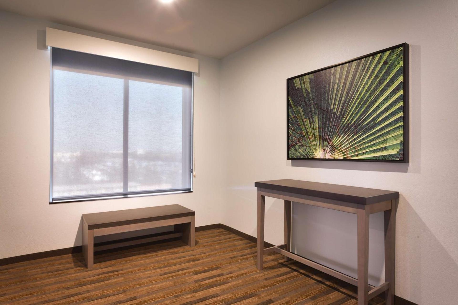 Hyatt House at Anaheim Resort/Convention Center photo 8