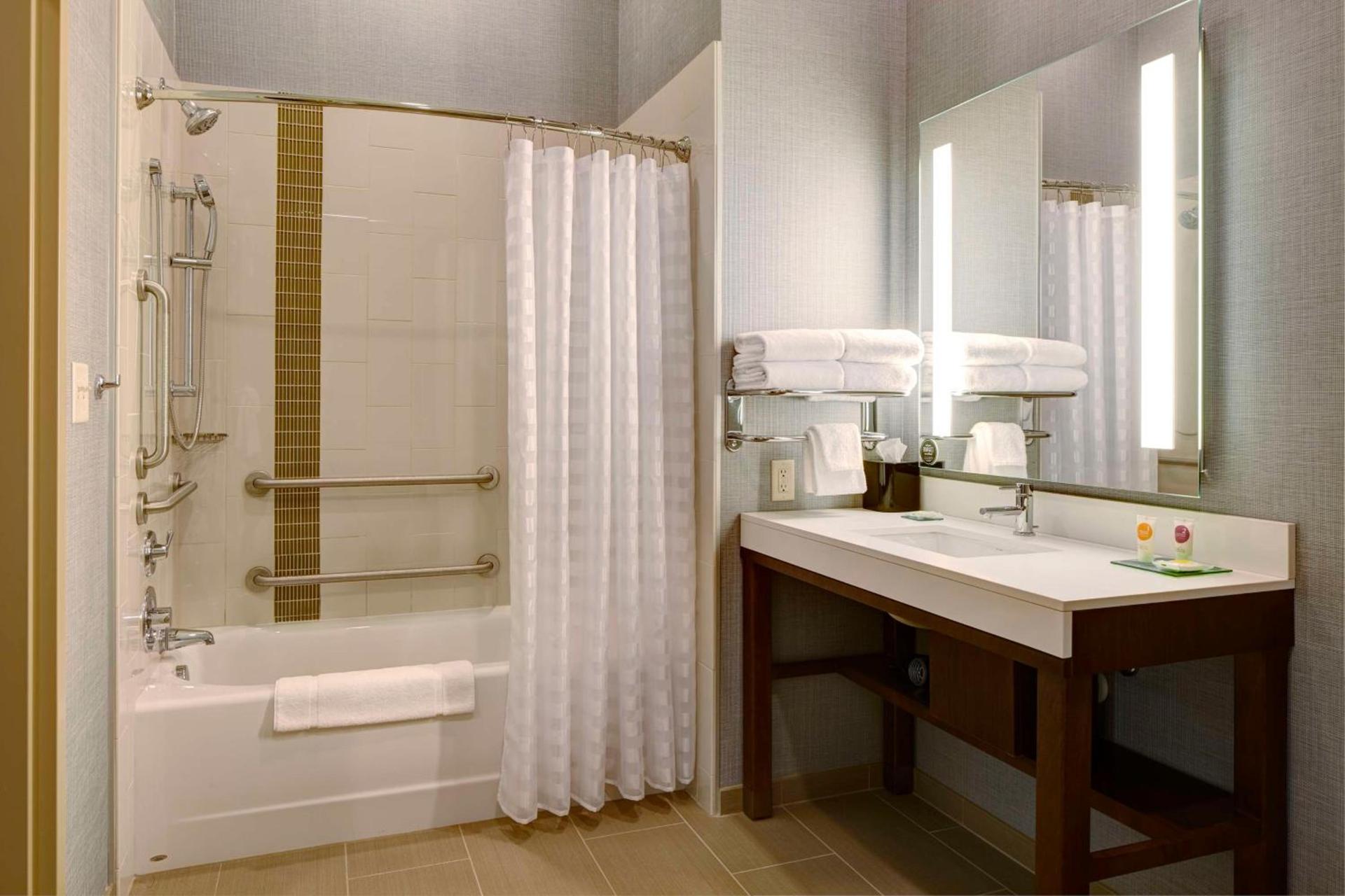 Hyatt Place St. Paul photo 16