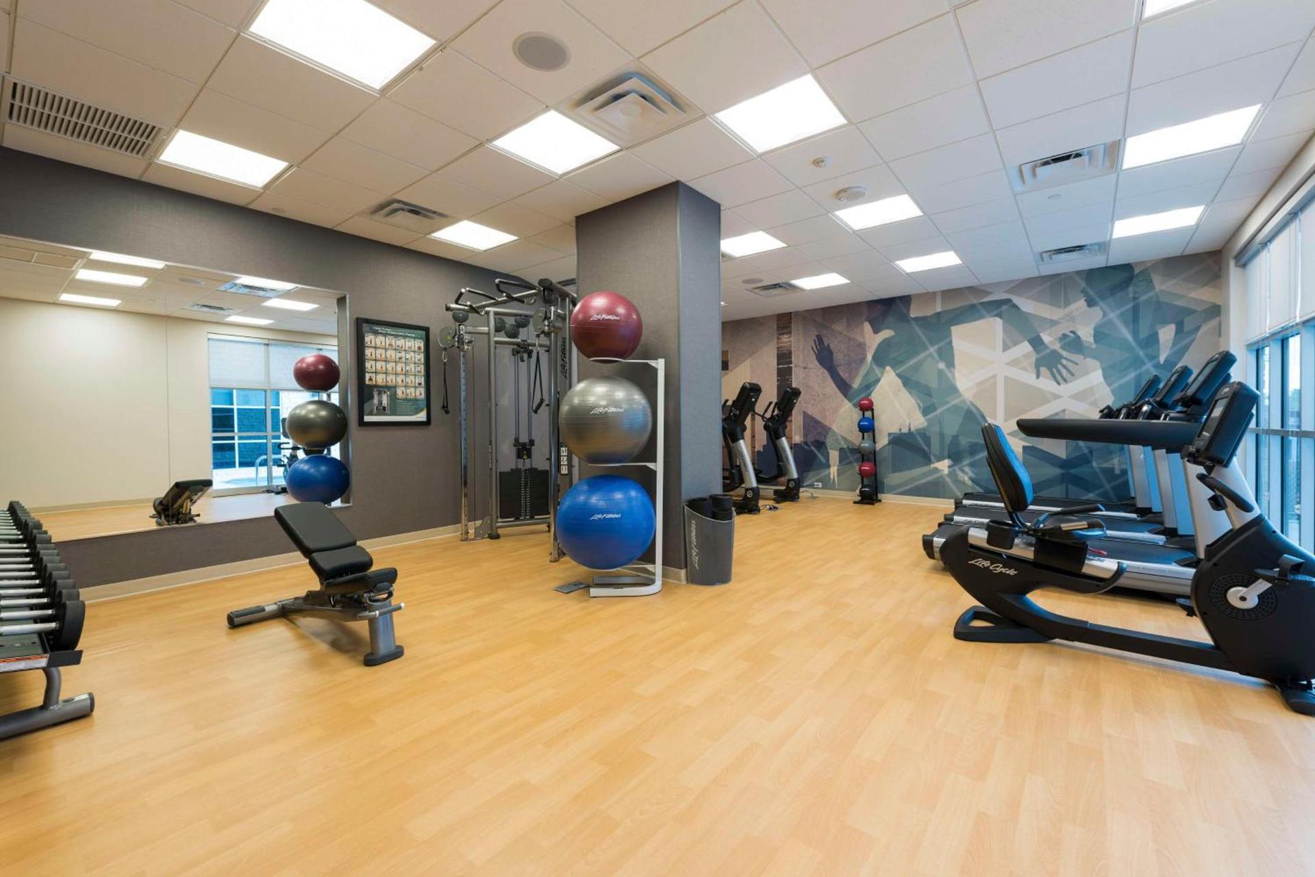 Hyatt House Austin/Downtown photo 54