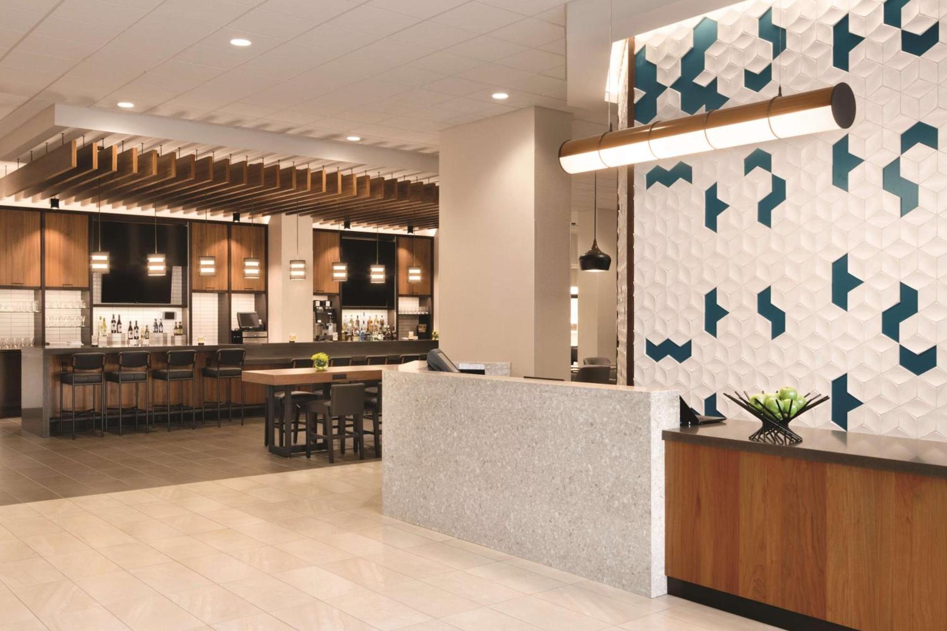 Hyatt Place Chicago O'Hare Airport photo 5