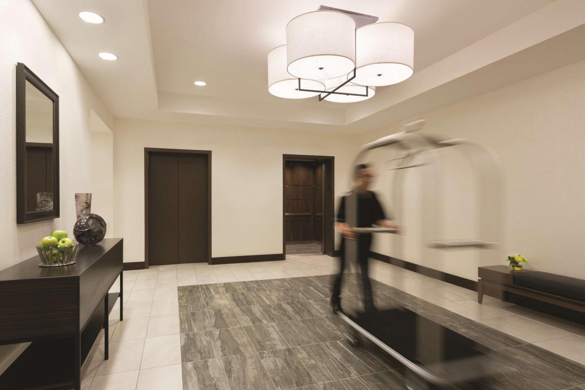 Hyatt Place Chicago O'Hare Airport photo 16
