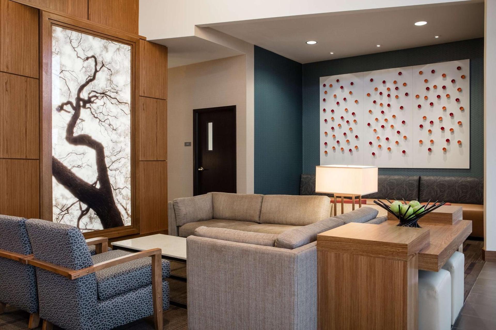 Hyatt Place Kansas City Lenexa City Center photo 4