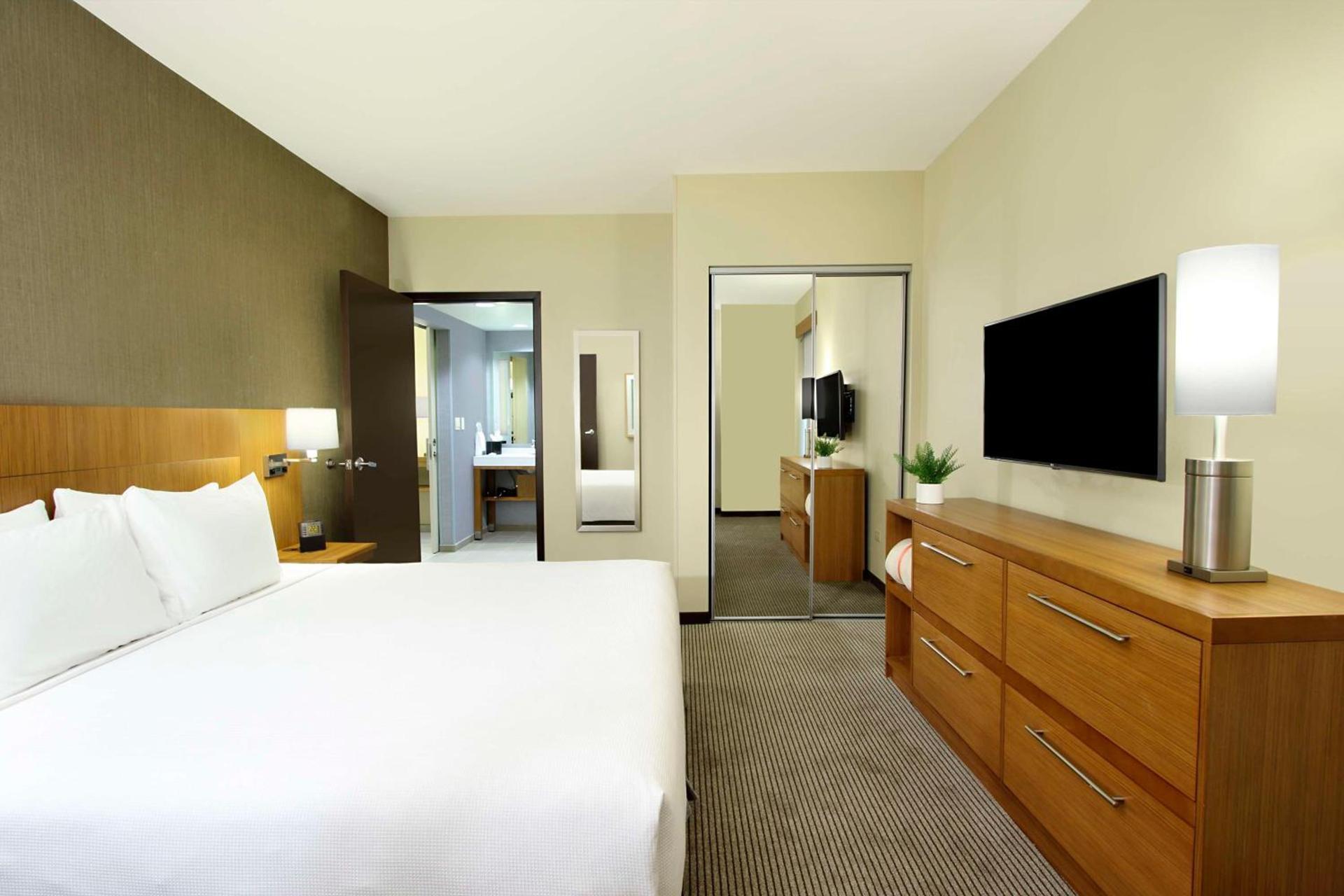 Hyatt Place Houston NW Vintage Park photo 14