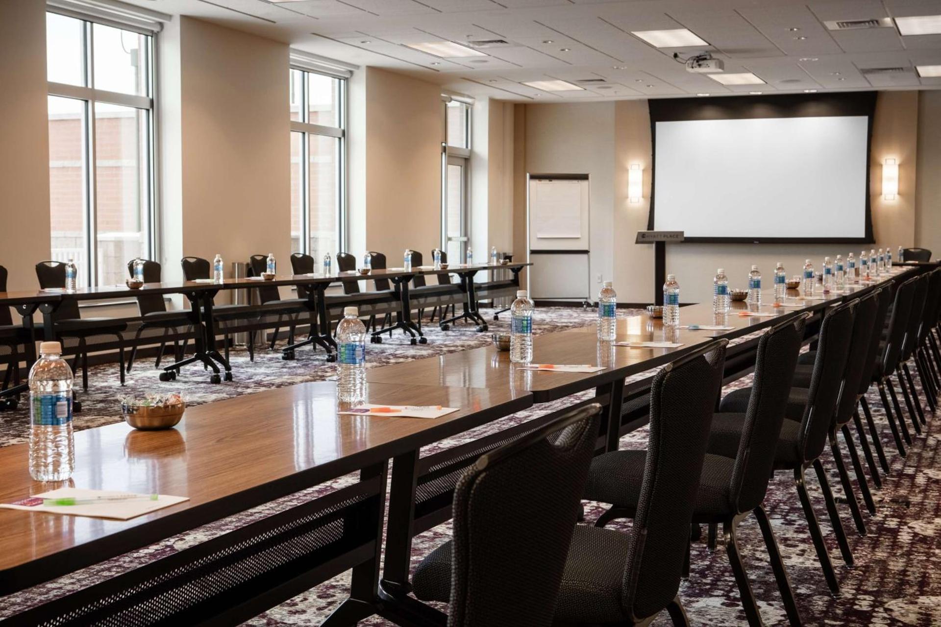 Hyatt Place Kansas City Lenexa City Center photo 27