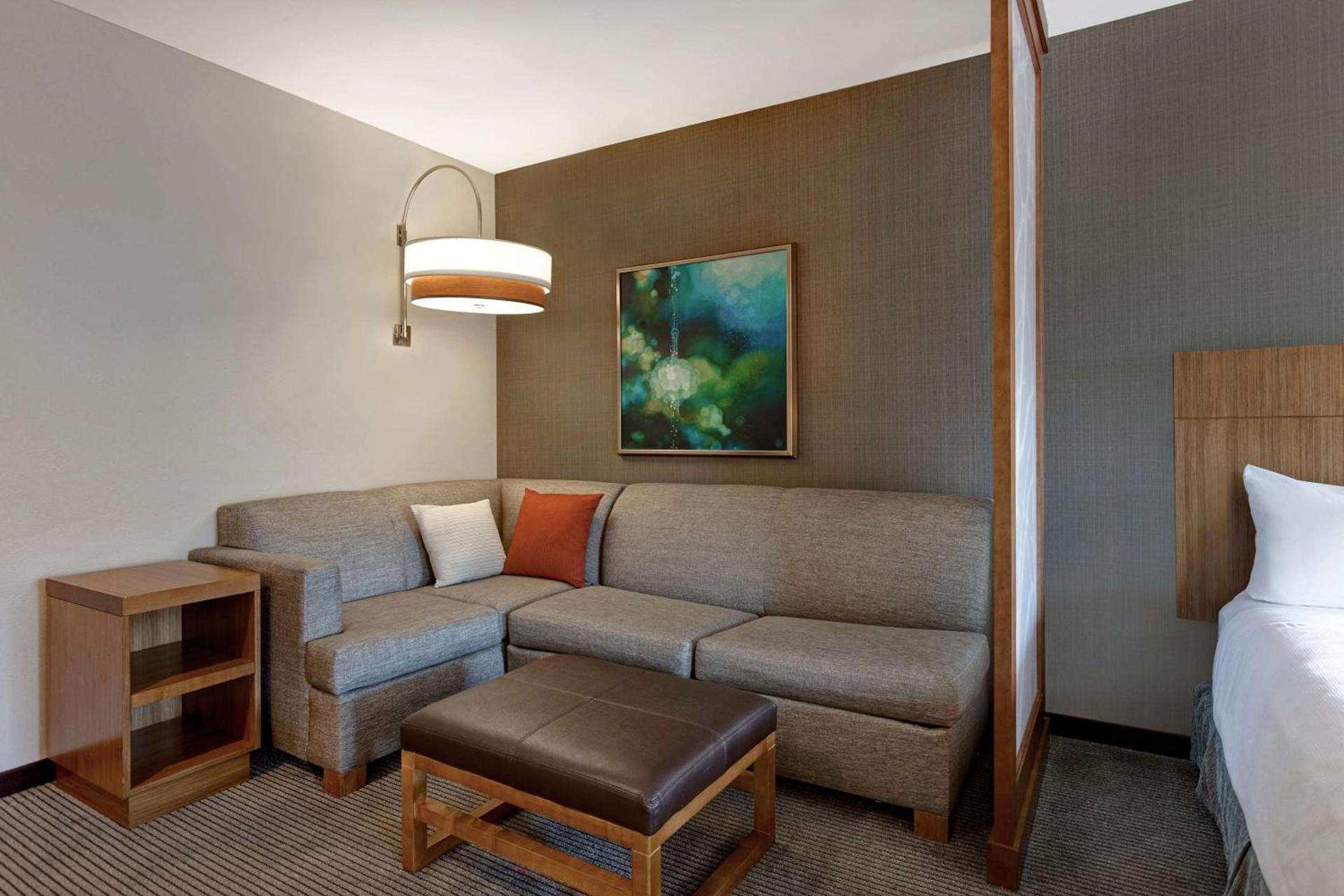 Hyatt Place Bloomington / Normal photo 25