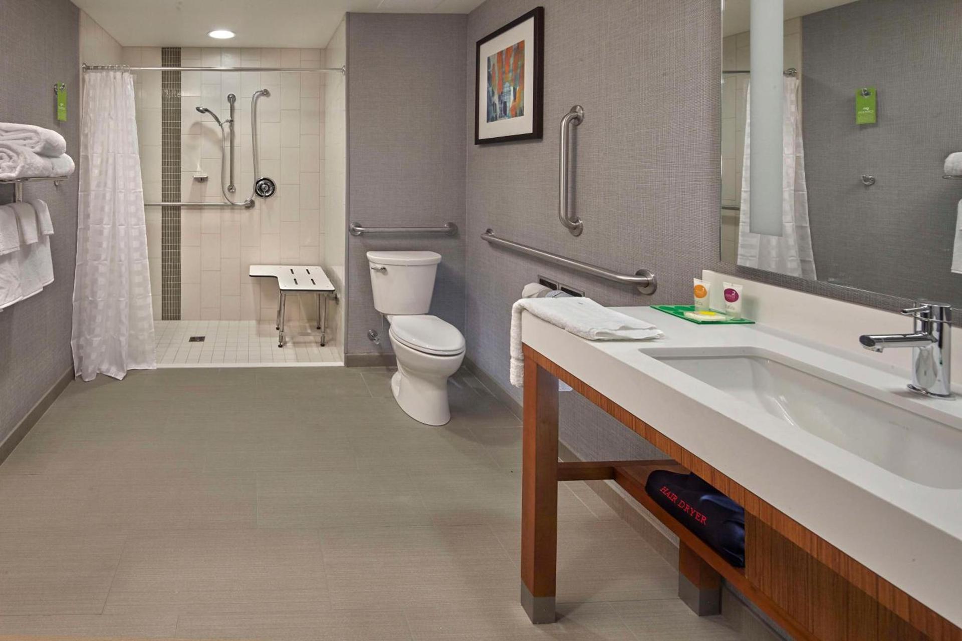 Hyatt Place State College photo 10