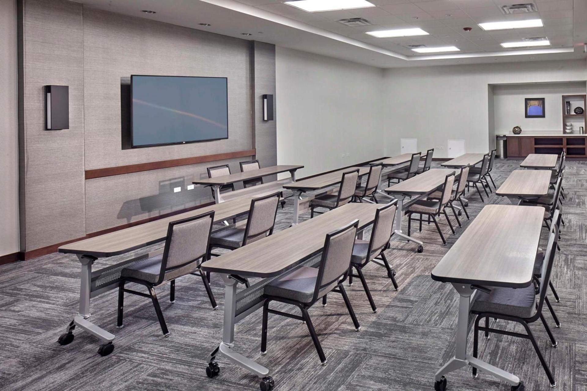 Hyatt Place State College photo 22