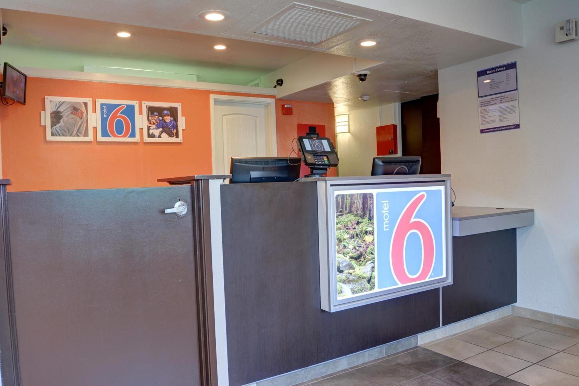 Motel 6-Springfield, OR - Eugene North photo 13