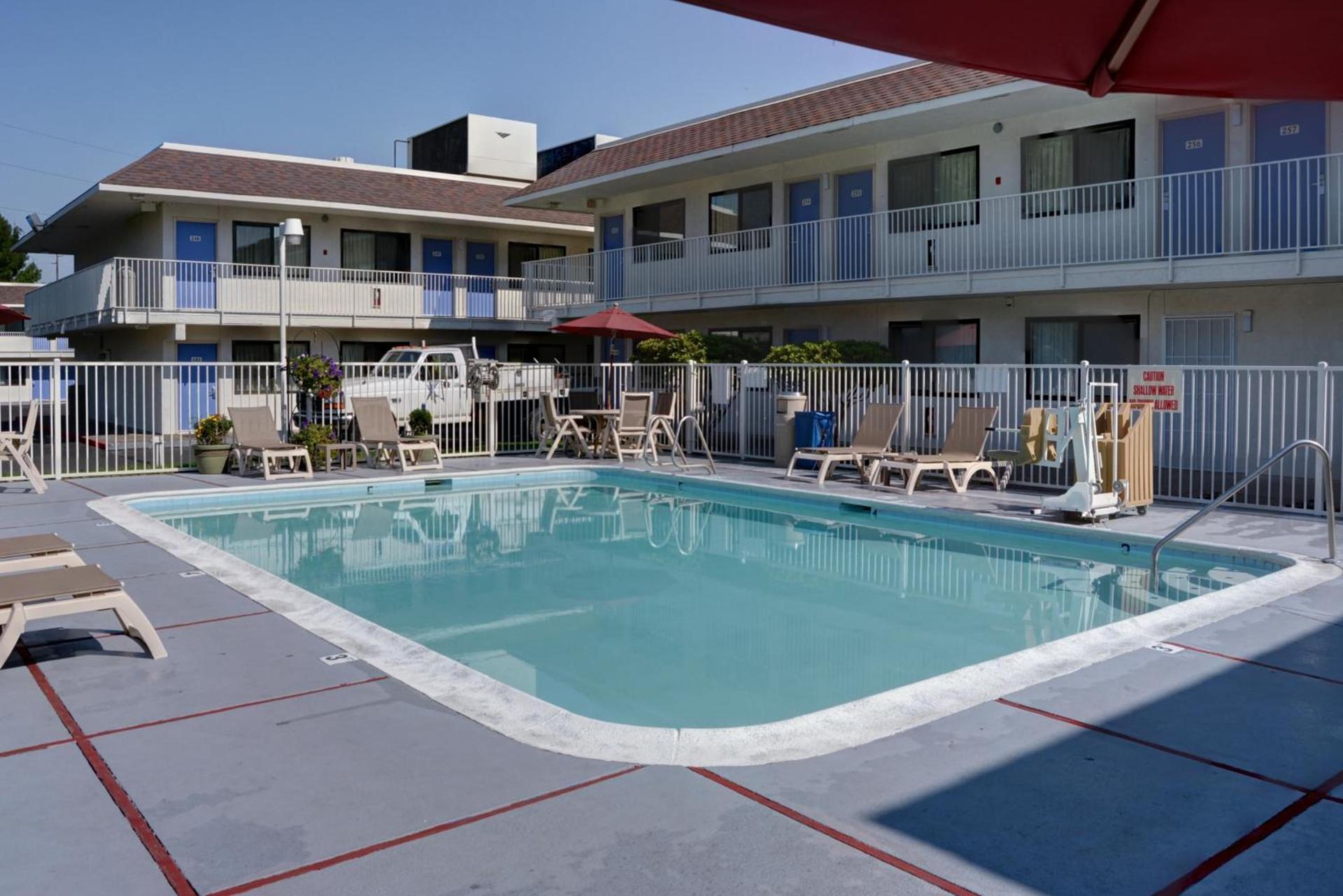 Motel 6-Springfield, OR - Eugene North photo 10