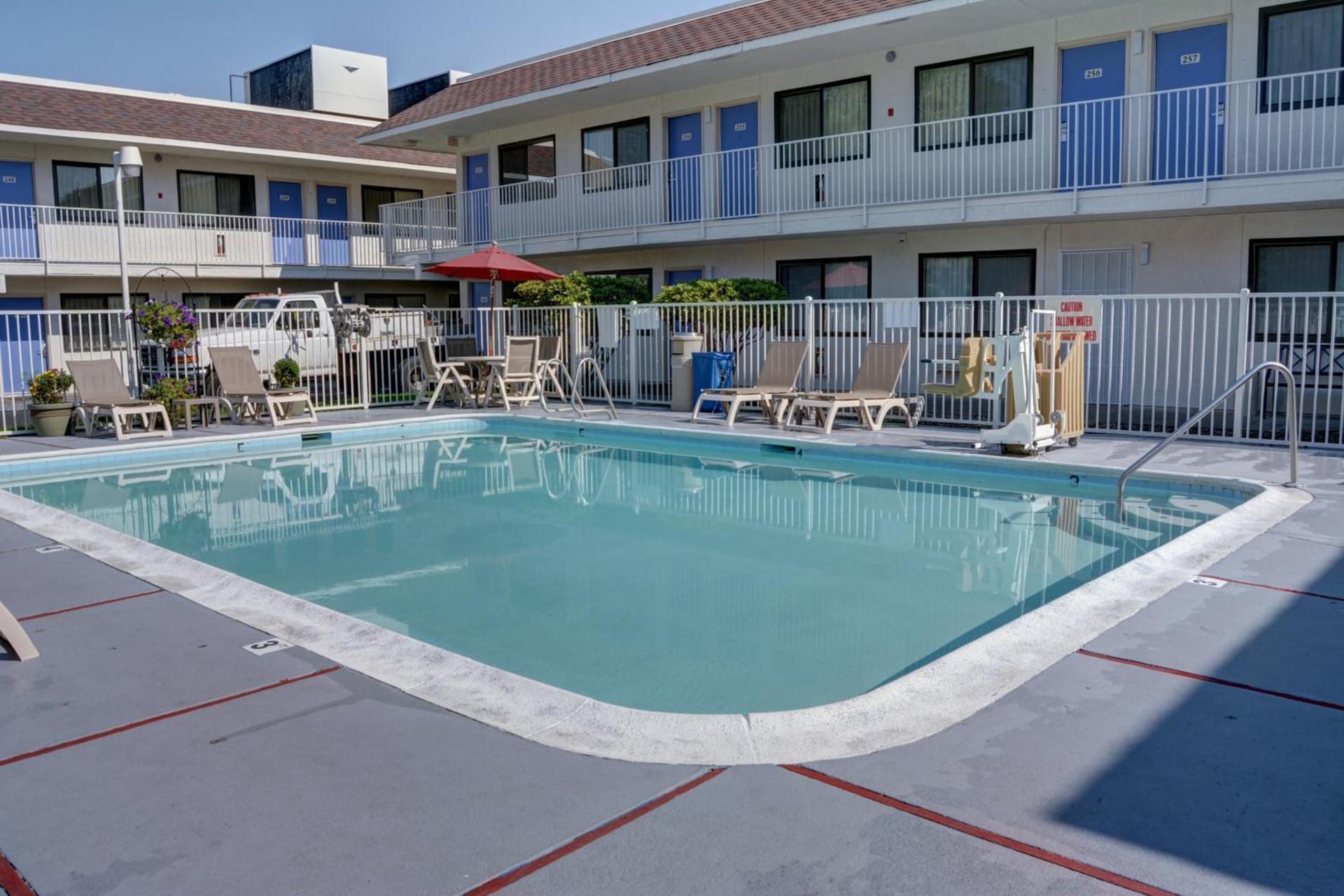 Motel 6-Springfield, OR - Eugene North photo 8