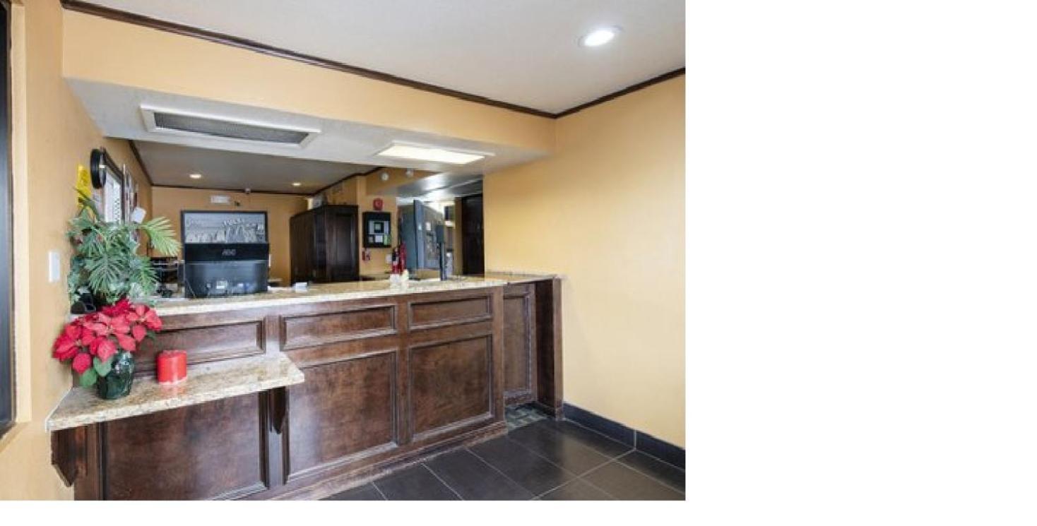 Southern Comfort Hotel photo 7