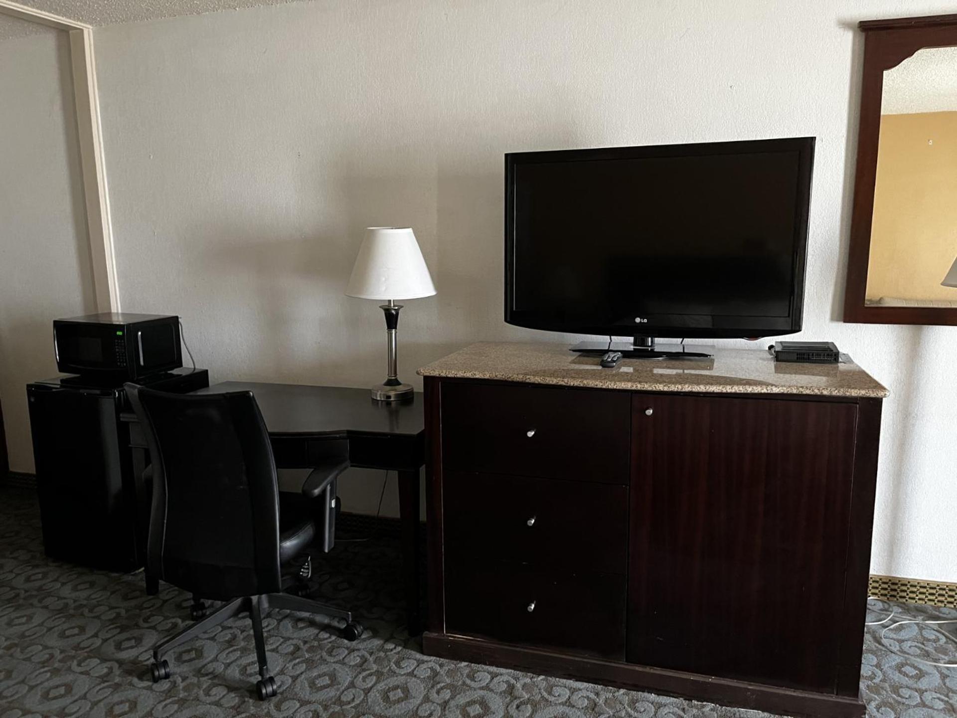 Budget Inn Laramie photo 19