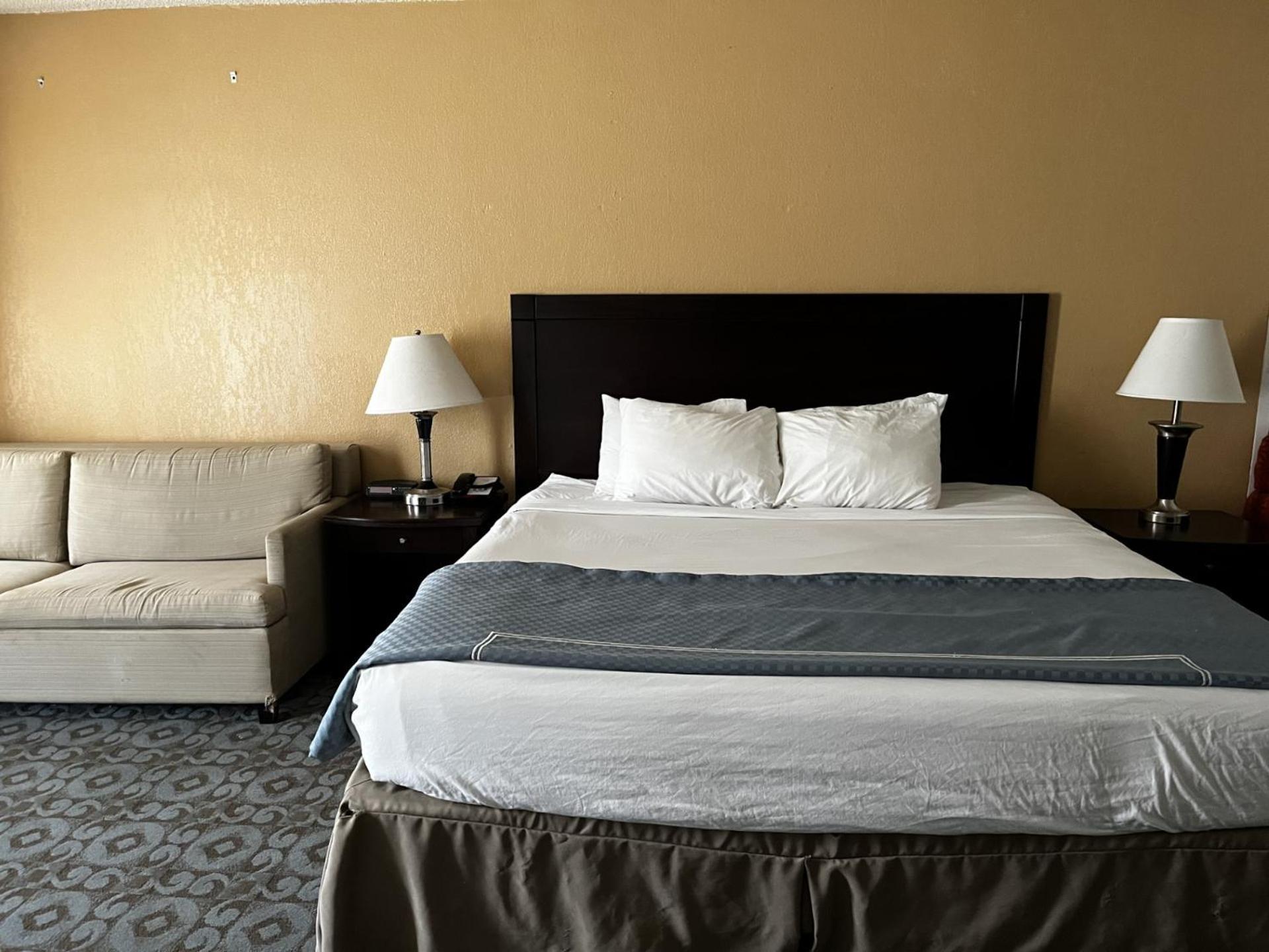 Budget Inn Laramie photo 21